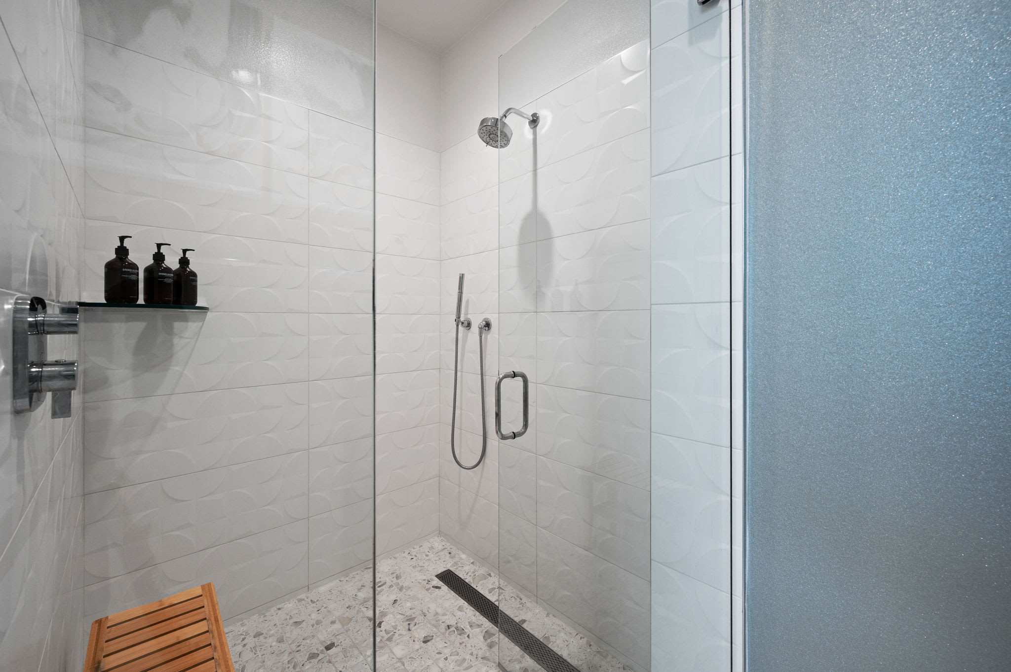 Primary Bathroom | The Dakota in Indian Wells, California by Luxus Vacation Properties