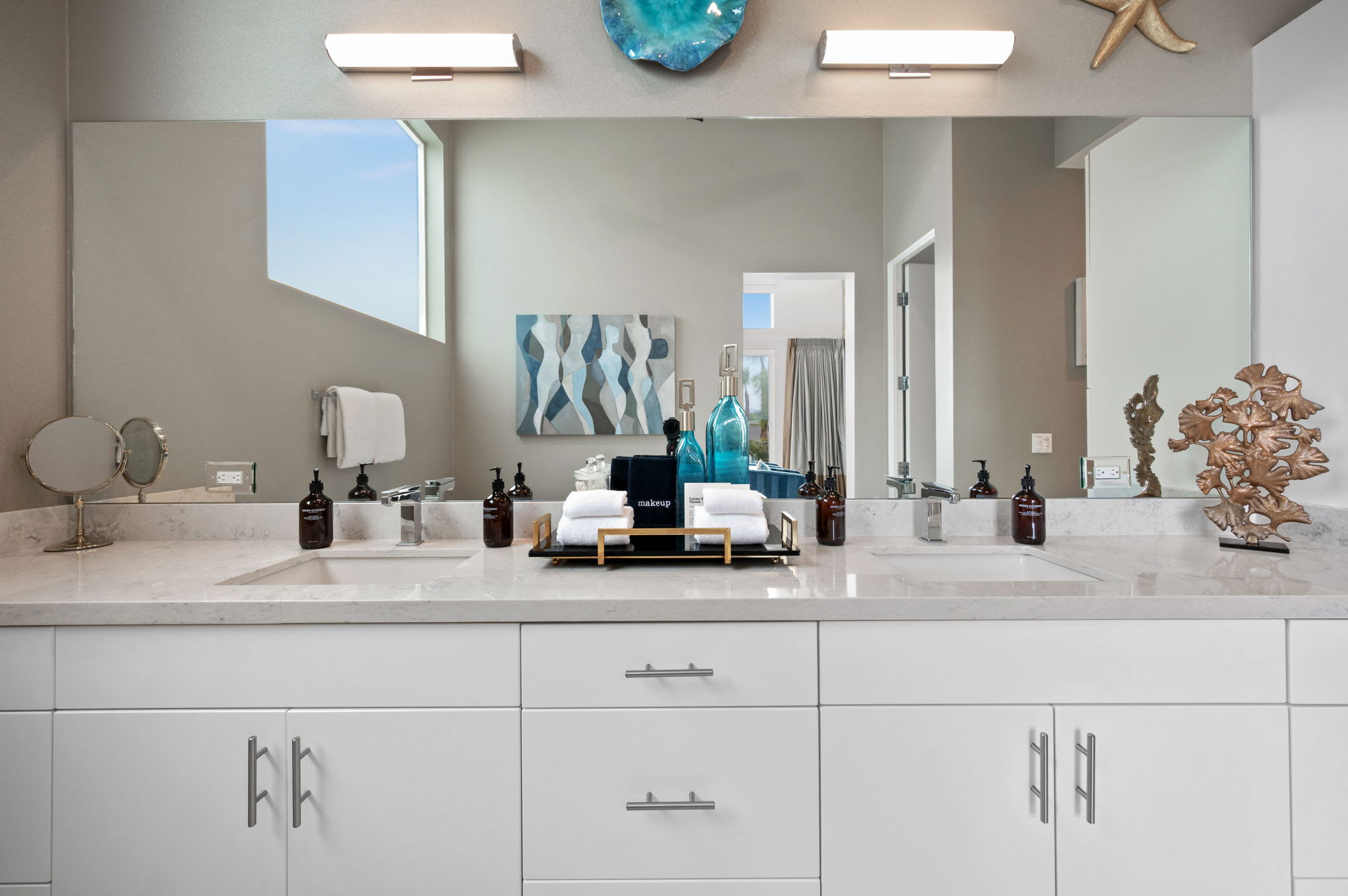 Primary Bathroom | The Dakota in Indian Wells, California by Luxus Vacation Properties