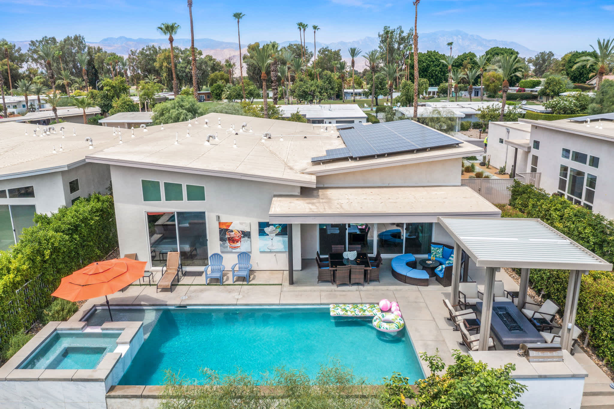 Private Pool & Spa | The Dakota in Indian Wells, California by Luxus Vacation Properties