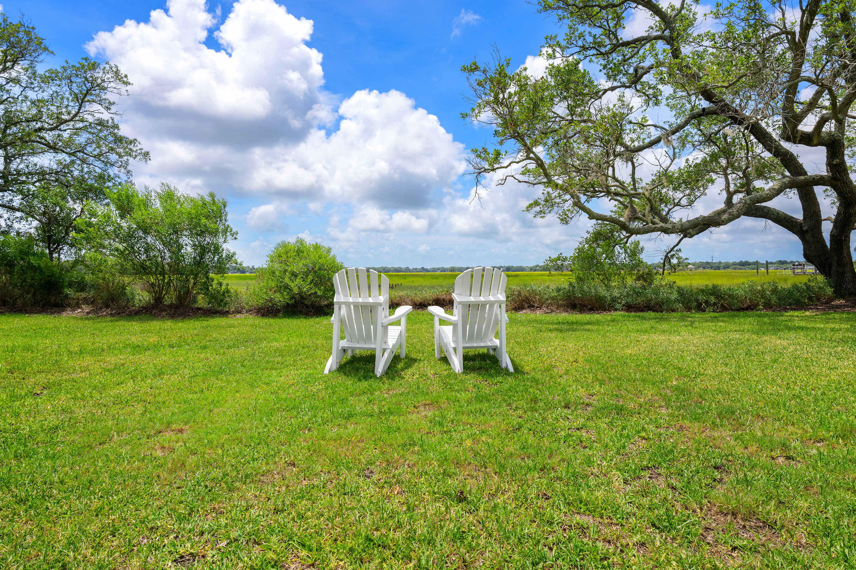 Welcome to your Charleston rental! Amazing views of the creek and marsh! 