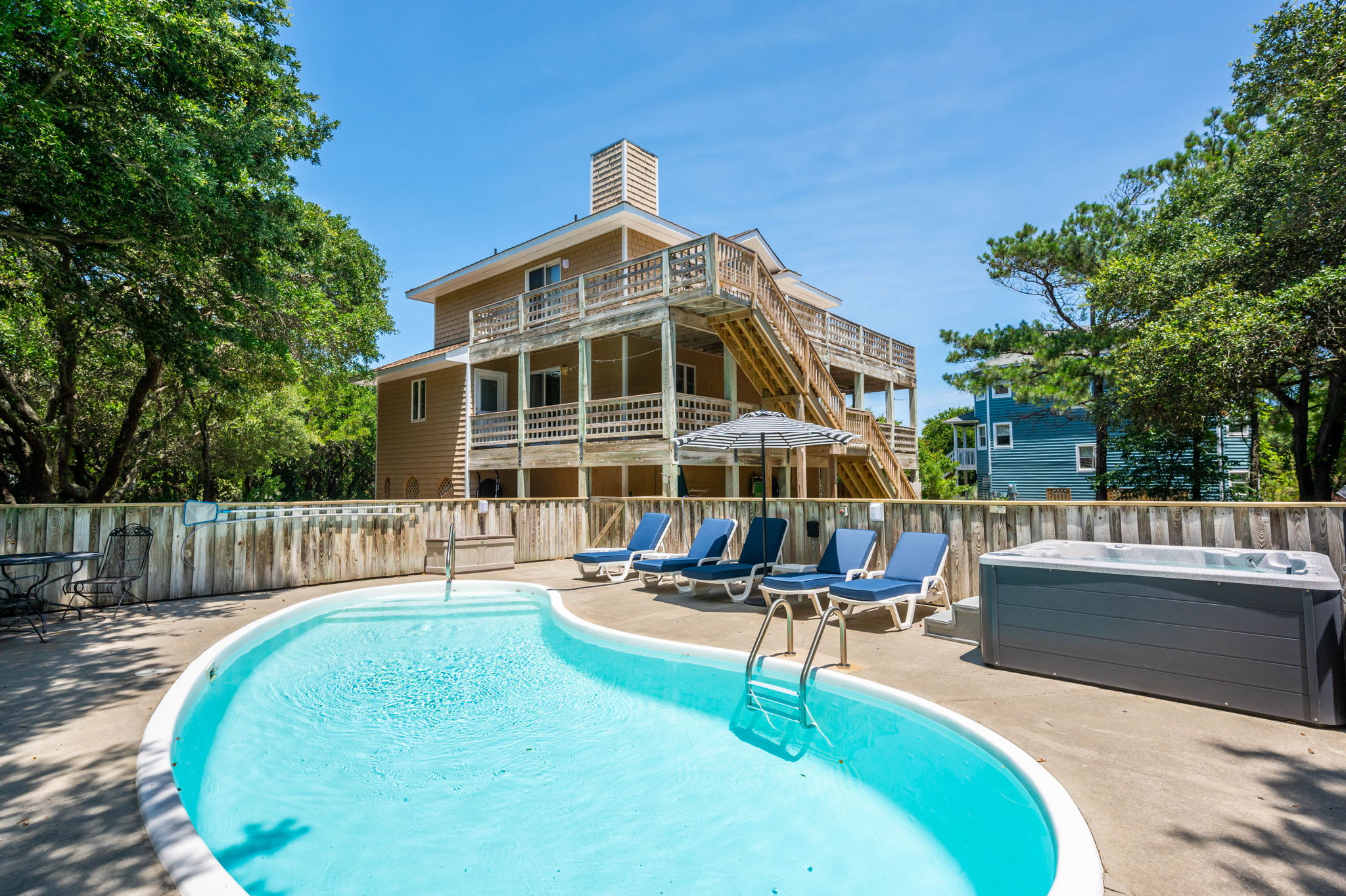 Designer Home with Pool, Hot Tub & Walk to Beach — Duck, NC — vacation rental