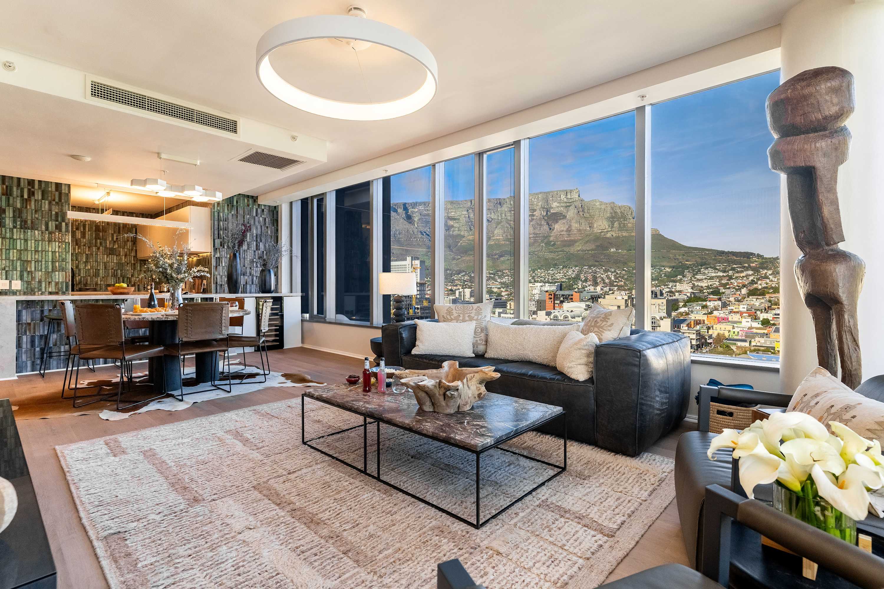 1509 on Strand - Luxury apt in Cape Town CBD — Cape Town, Western Cape — vacation rental