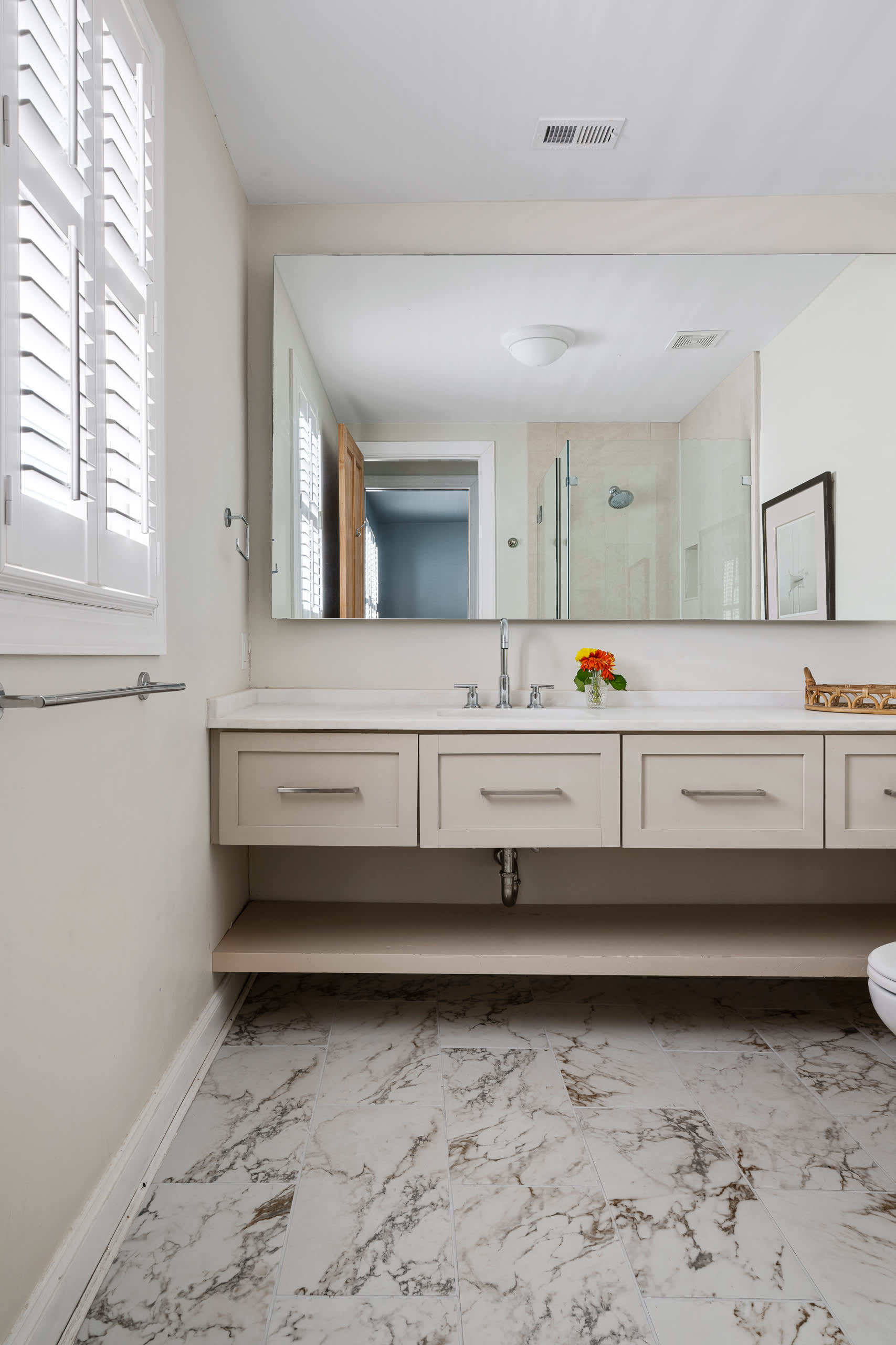 Bathroom #1: Walk-in shower
