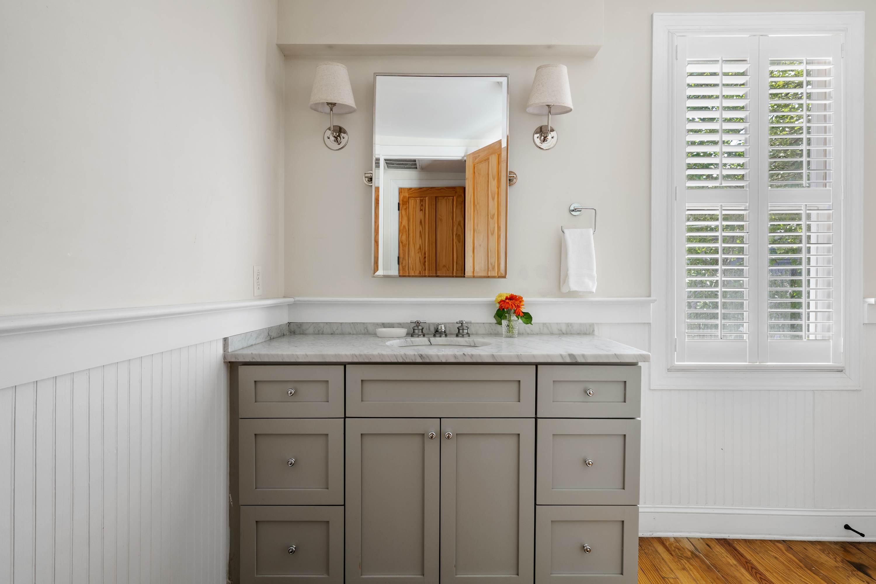 Bathroom #2: Walk-in shower