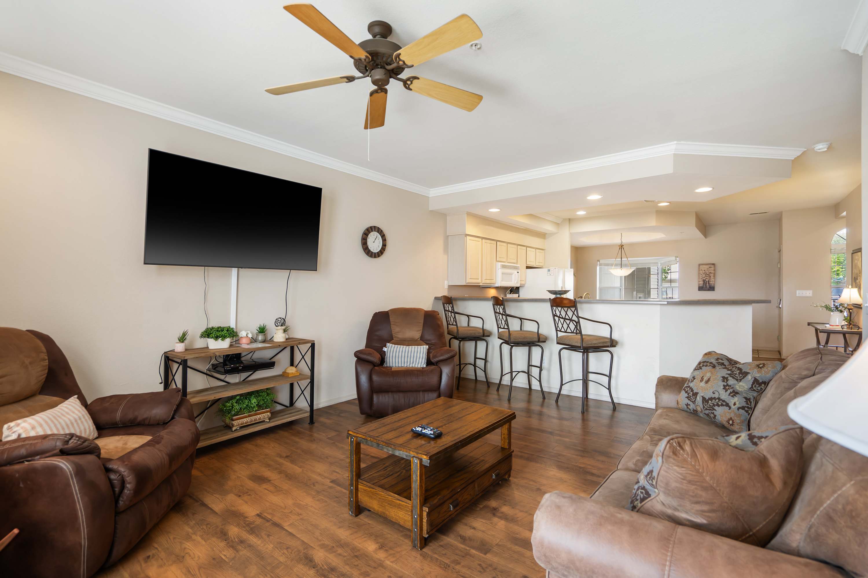 Golf View Getaway – For 6