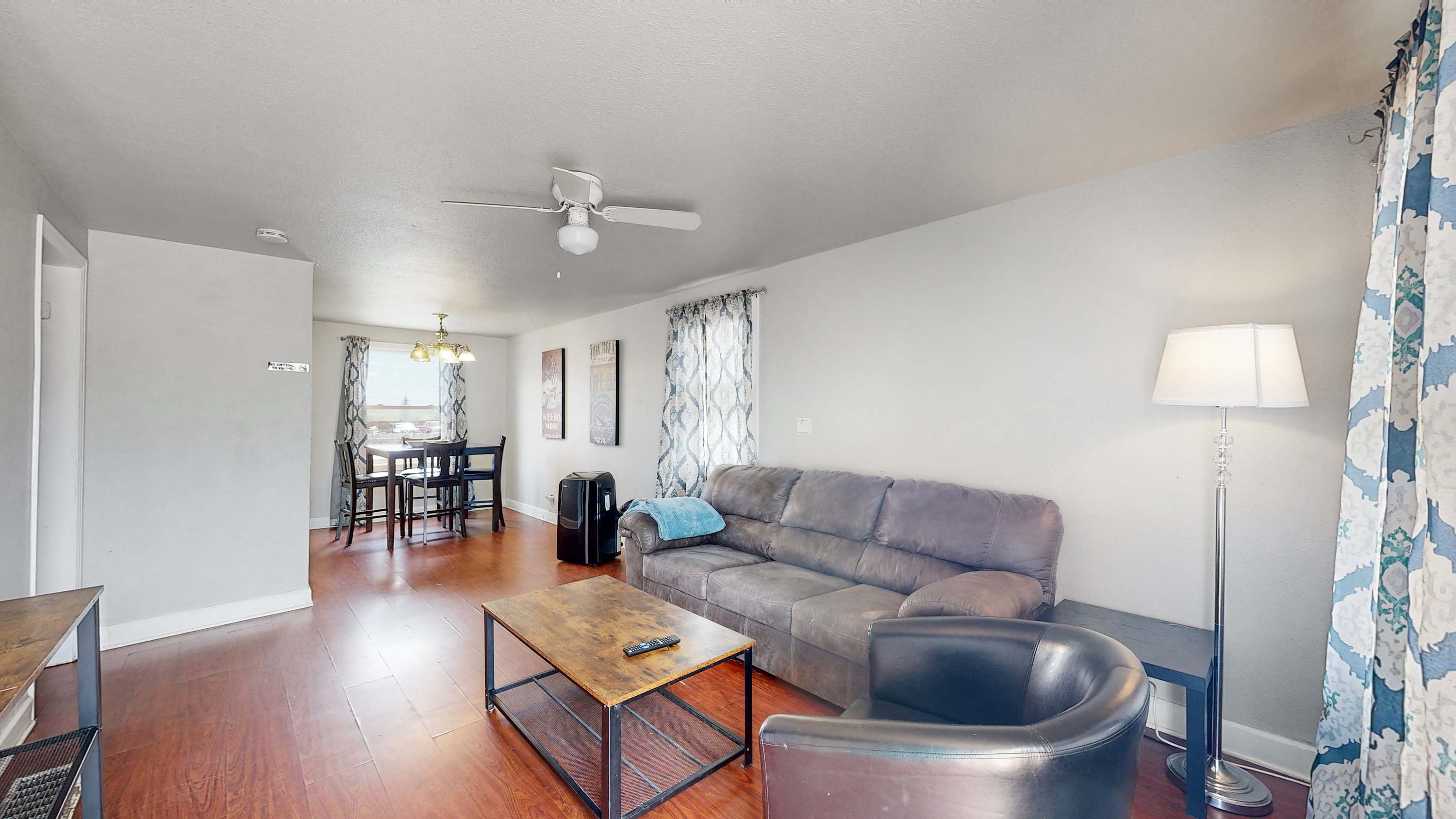 Charming Rowhouse Near Sporting Events - Cozy Retreat For Fans - Denver, CO