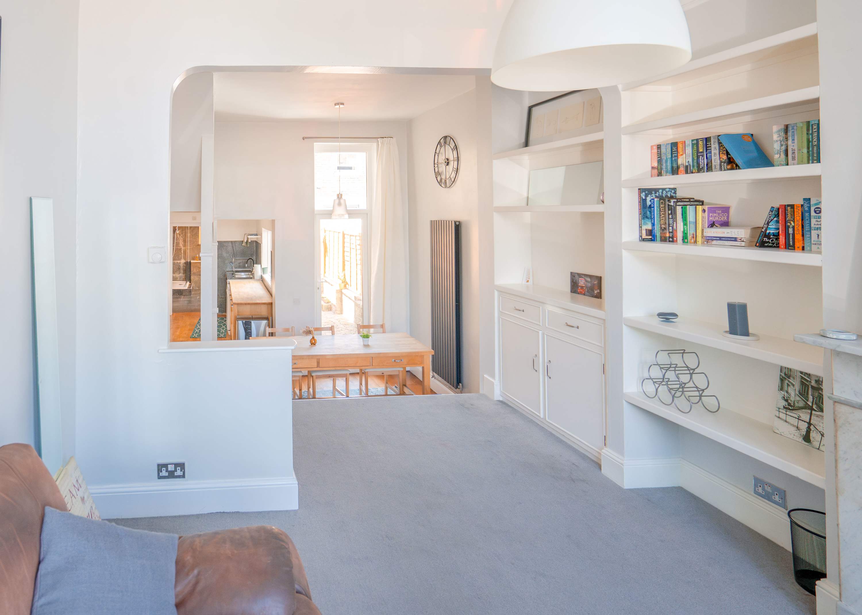 Vauxhall House: 5 Beds, Terrace & Garden - Photo 3