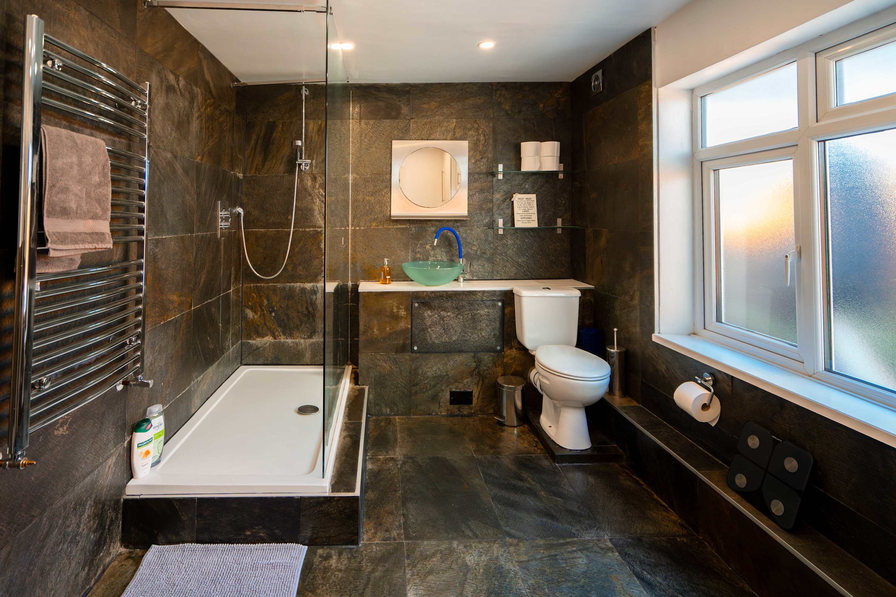 Vauxhall House: 5 Beds, Terrace & Garden - Photo 15