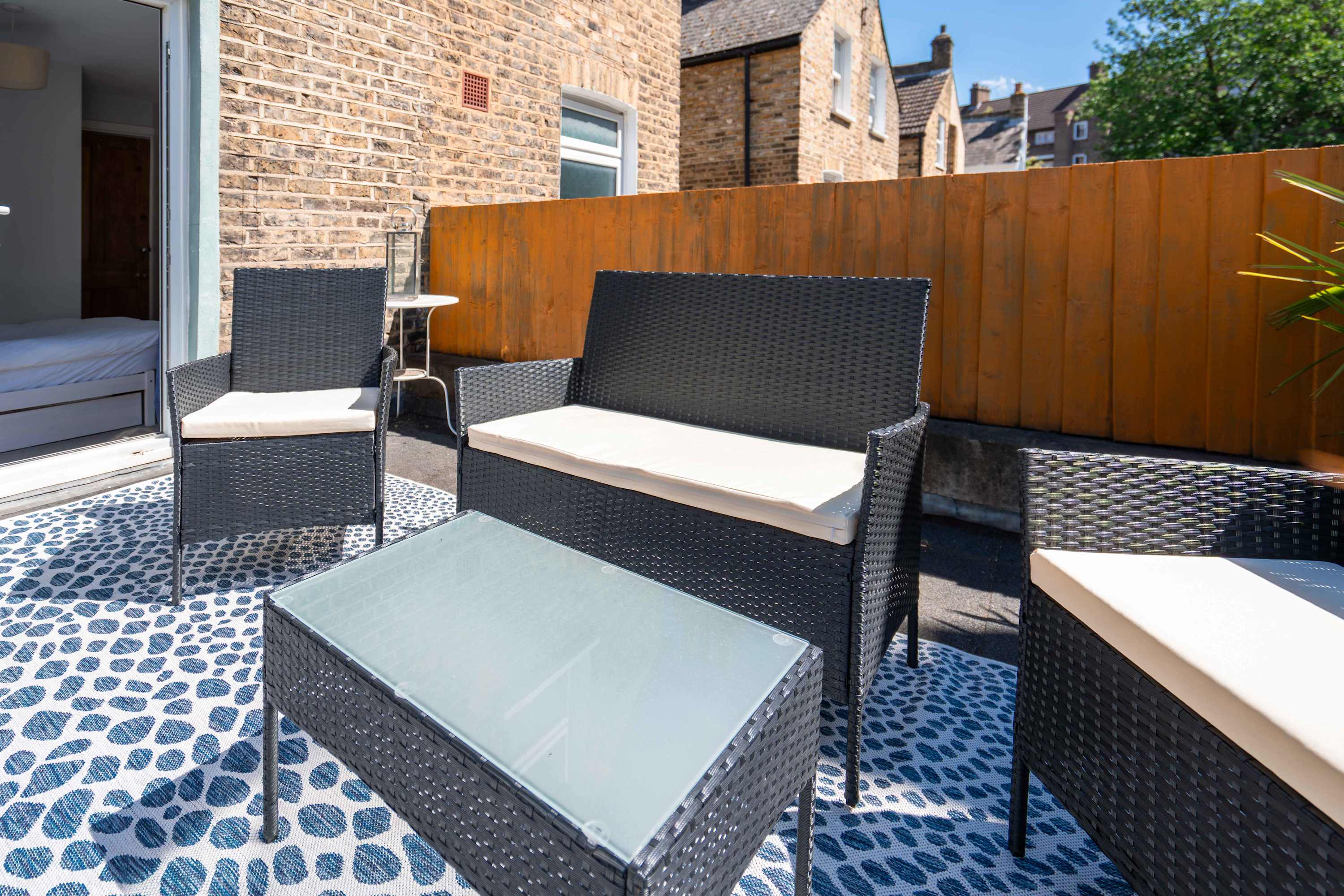 Vauxhall House: 5 Beds, Terrace & Garden - Photo 22