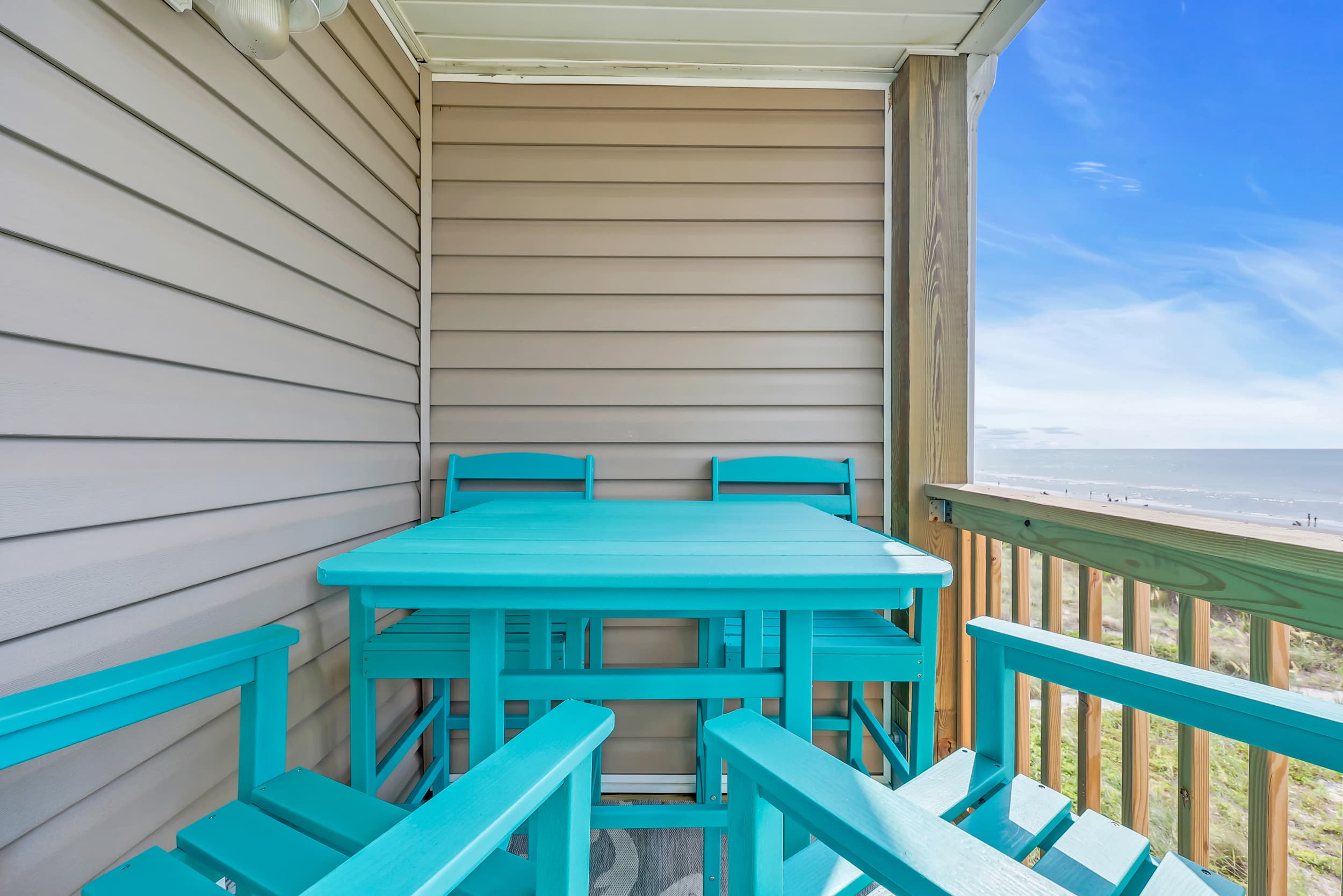 Beach Escape Top Location w Pool 
