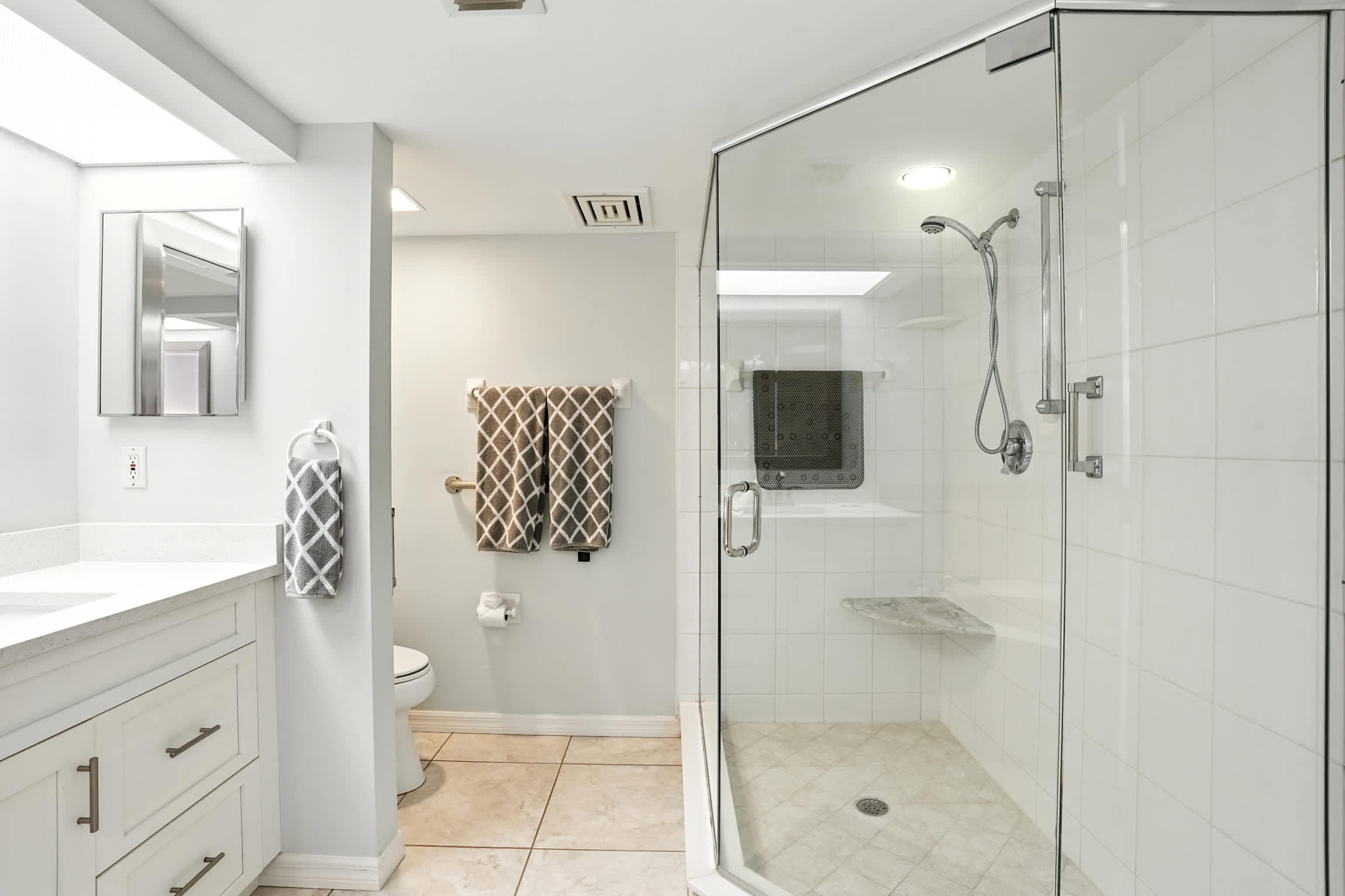 Vanderbilt Beach Views from 2 Lanais | Photo 19