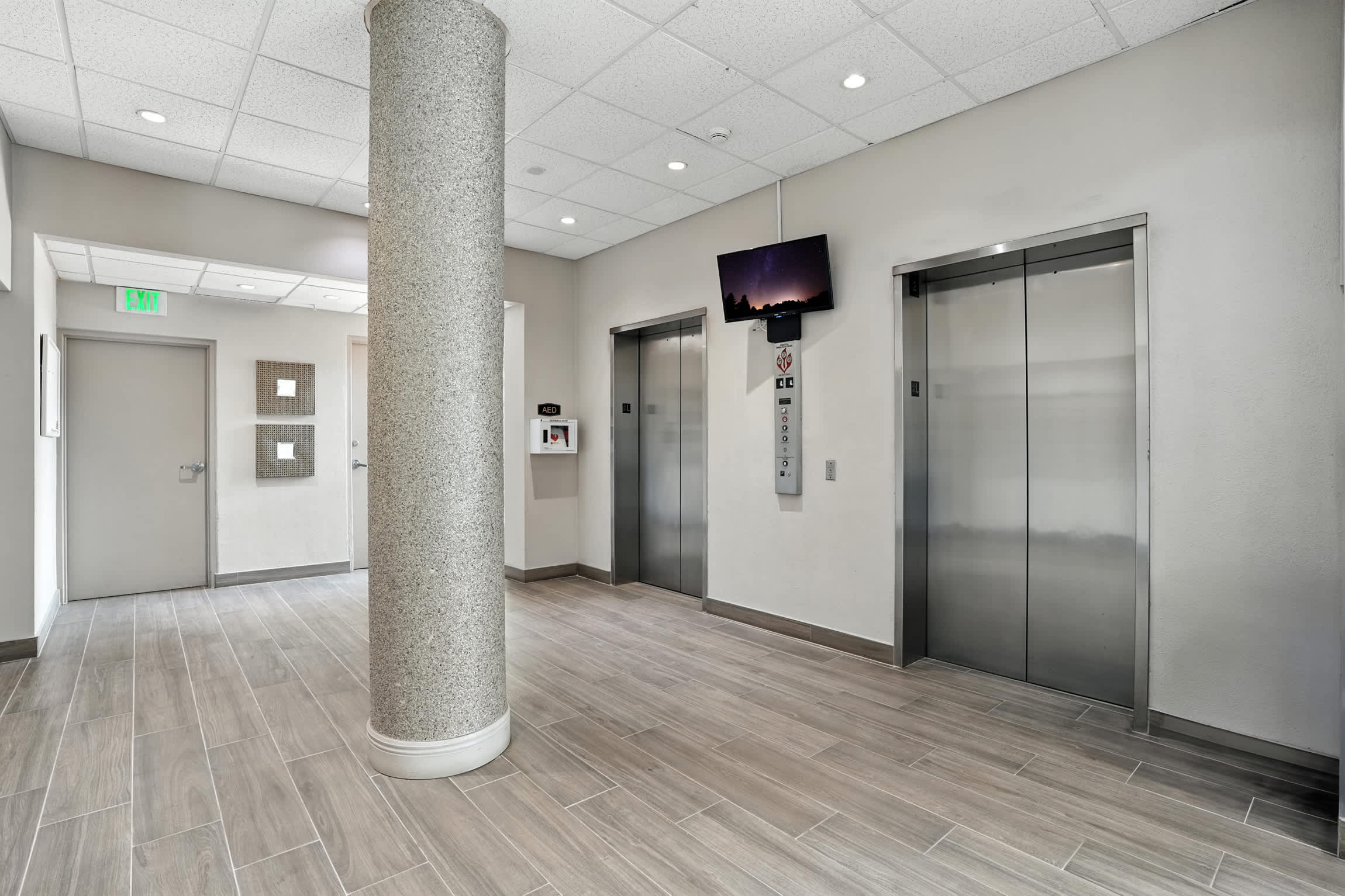 Vanderbilt Beach Views from 2 Lanais | Photo 34