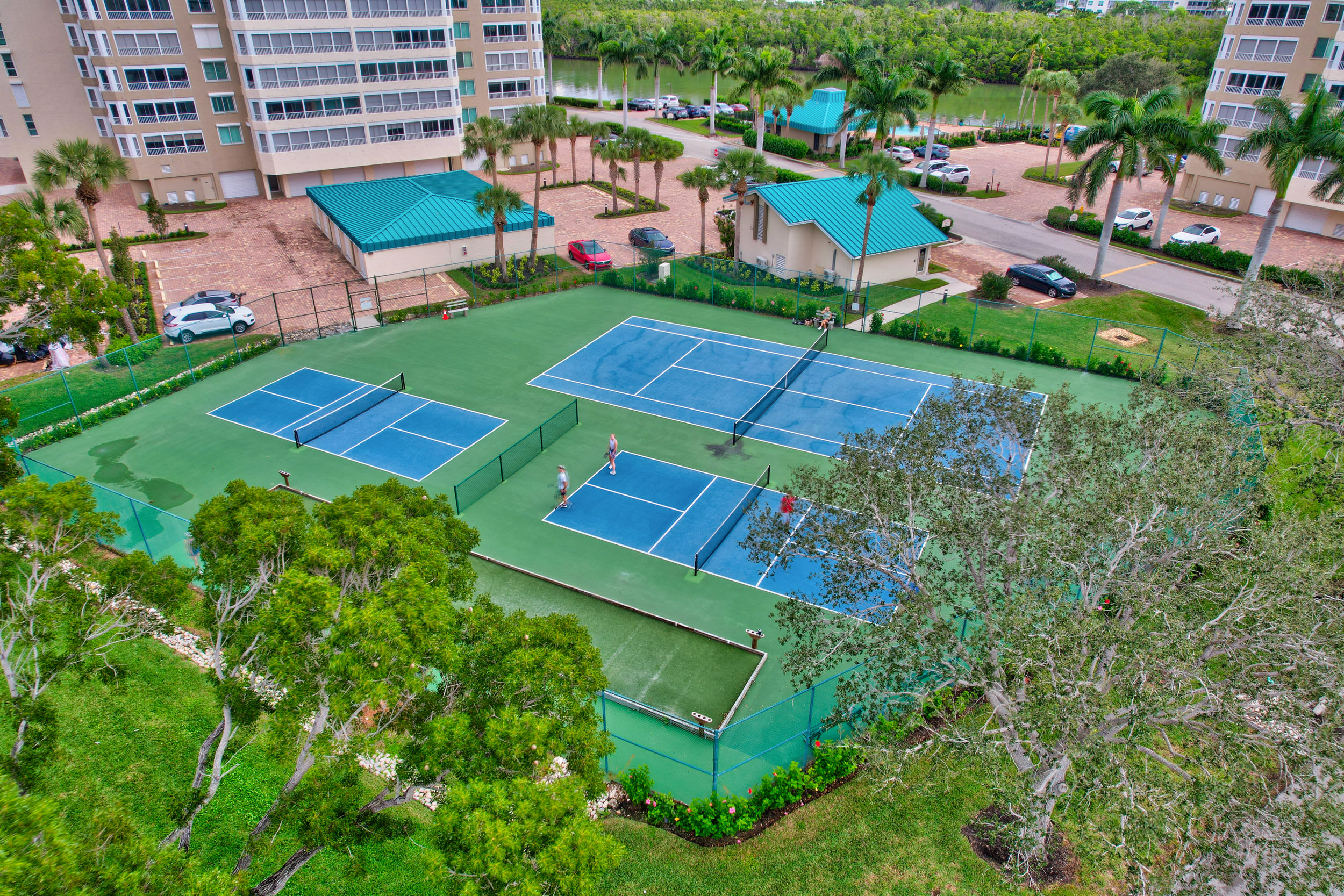 Vanderbilt Beach Views from 2 Lanais | Photo 38