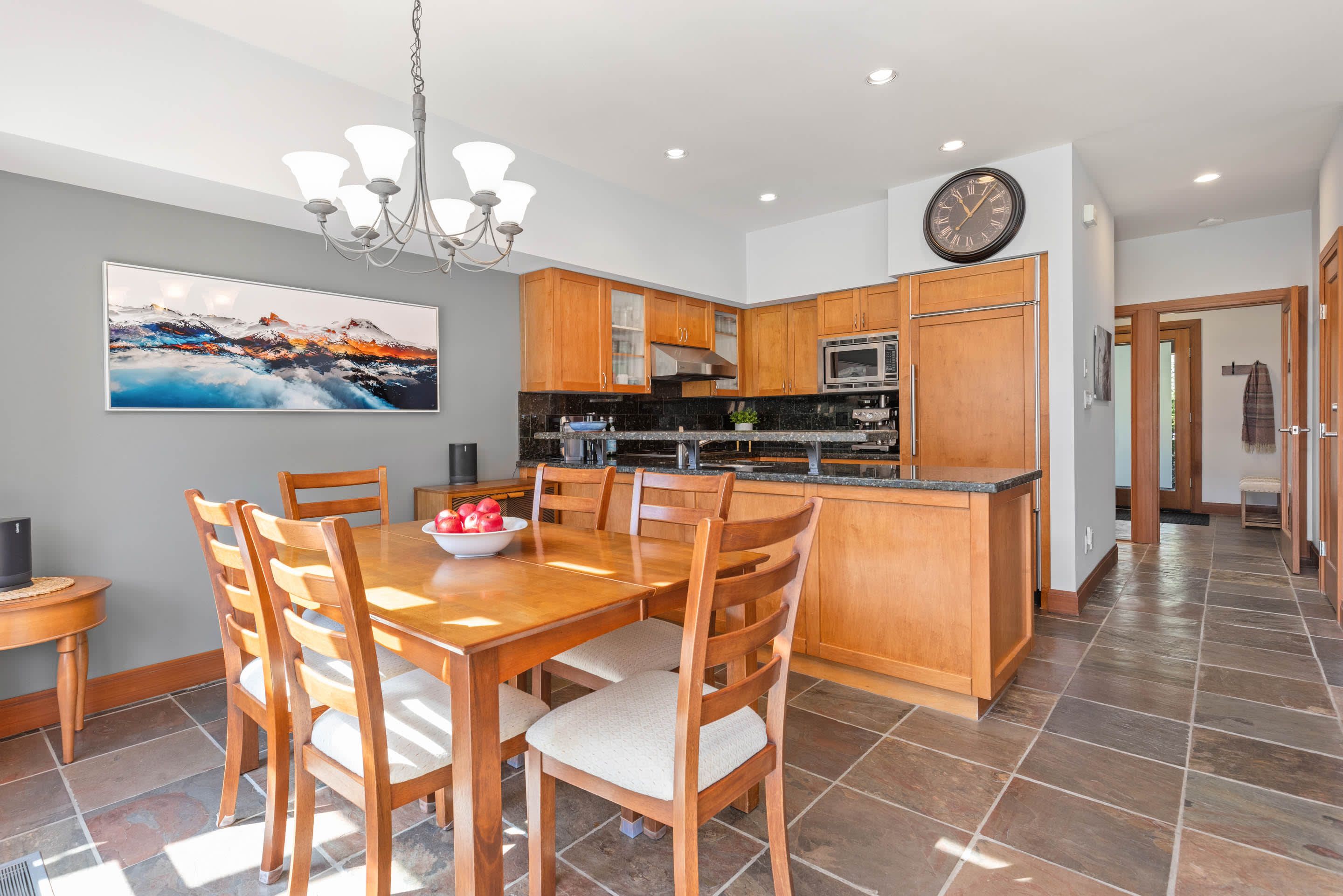 - Spacious dining area beside a fully equipped kitchen 
- Stainless appliances and breakfast-ready island 
- Gather for homecooked meals and warm conversations 
