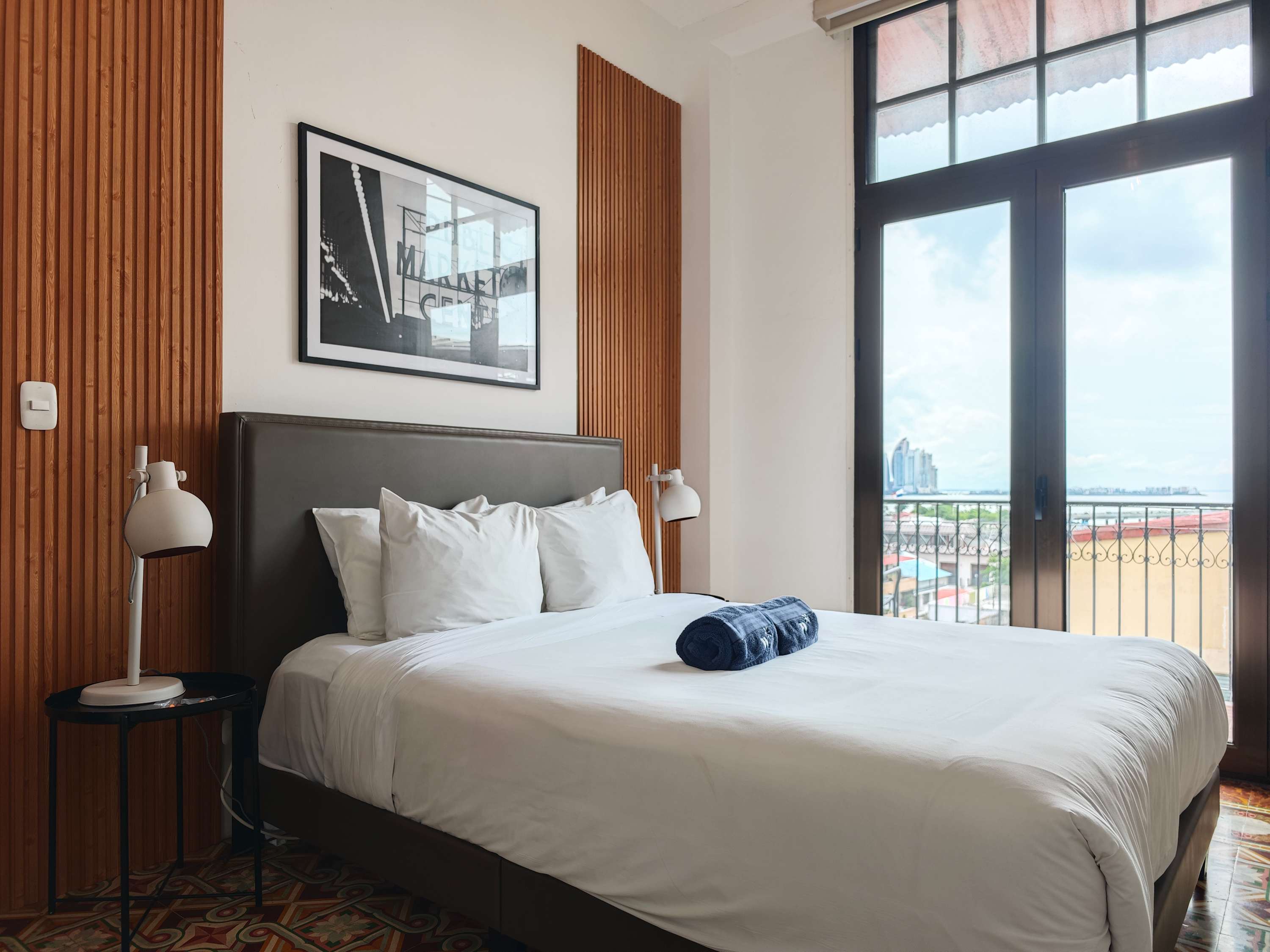 W* | High-end 1br In Casco Antiguo W/ Balcony - Panama