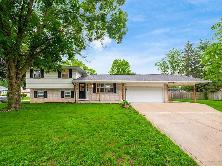 The Wittenberg Getaway - 5 BR 2 Bath
