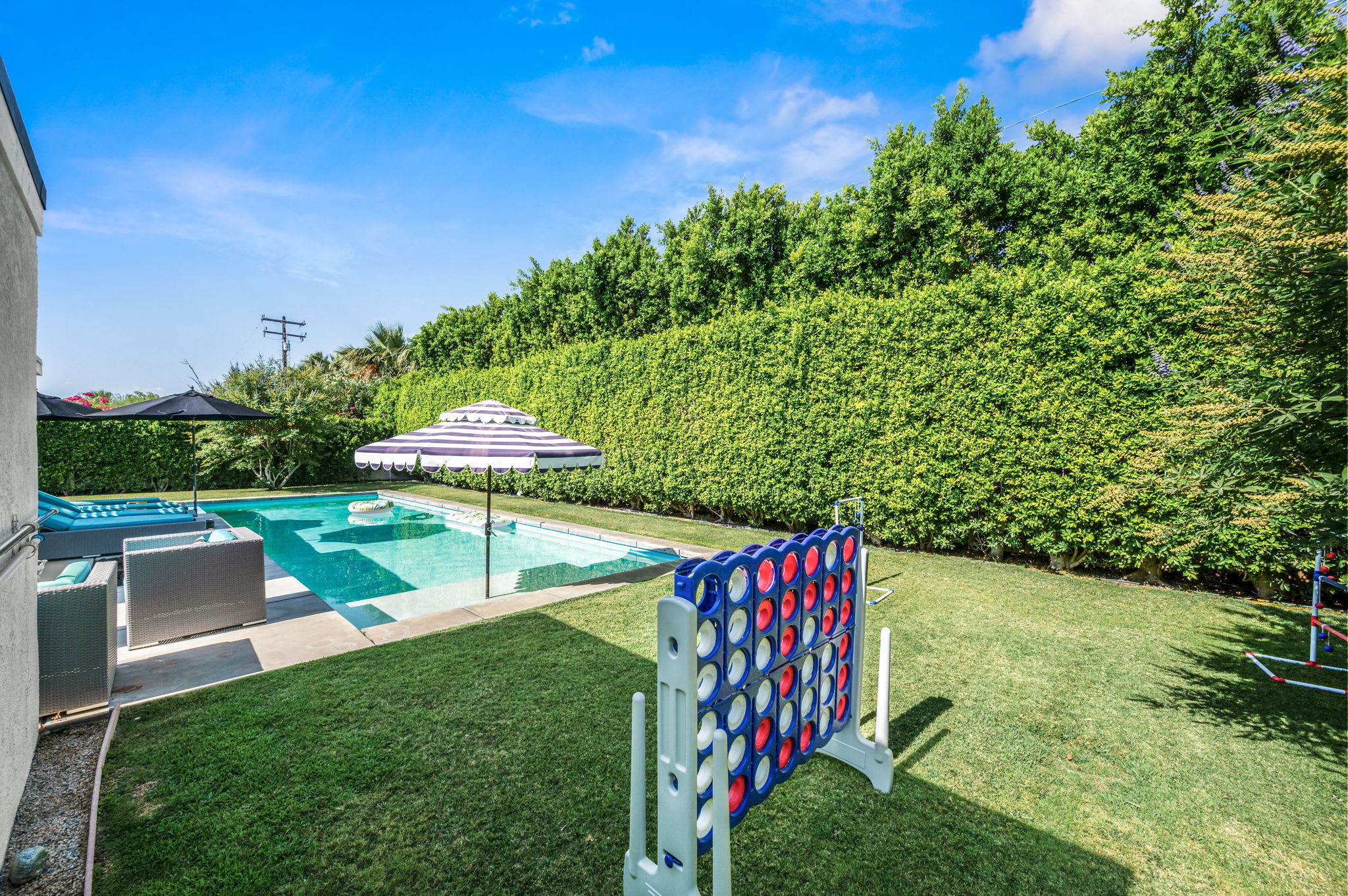 Yard Games | Nova Mae in Palm Springs, California by Luxus Vacation Properties