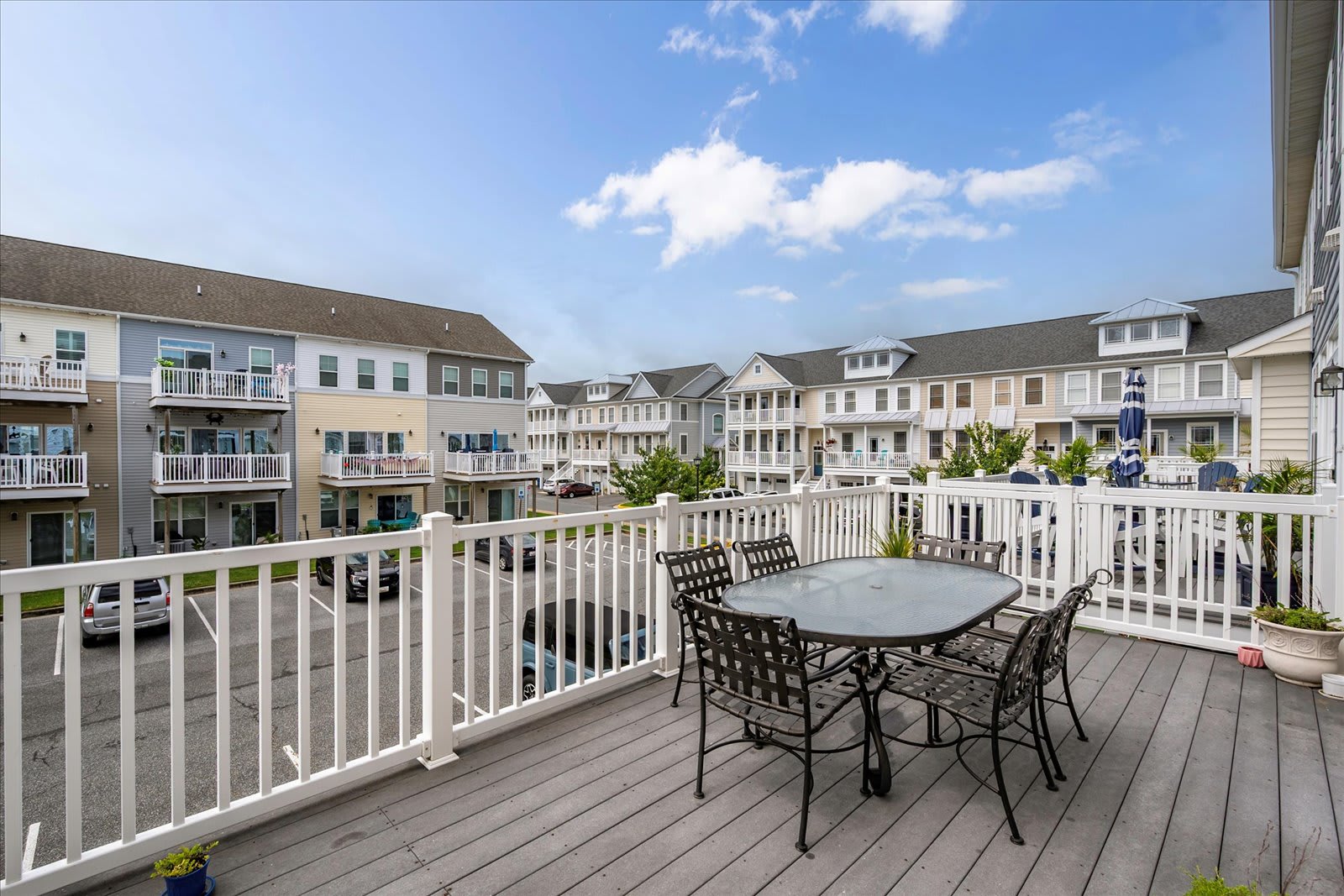 Spacious Three Bedroom Townhome with Pool Access | Photo 3