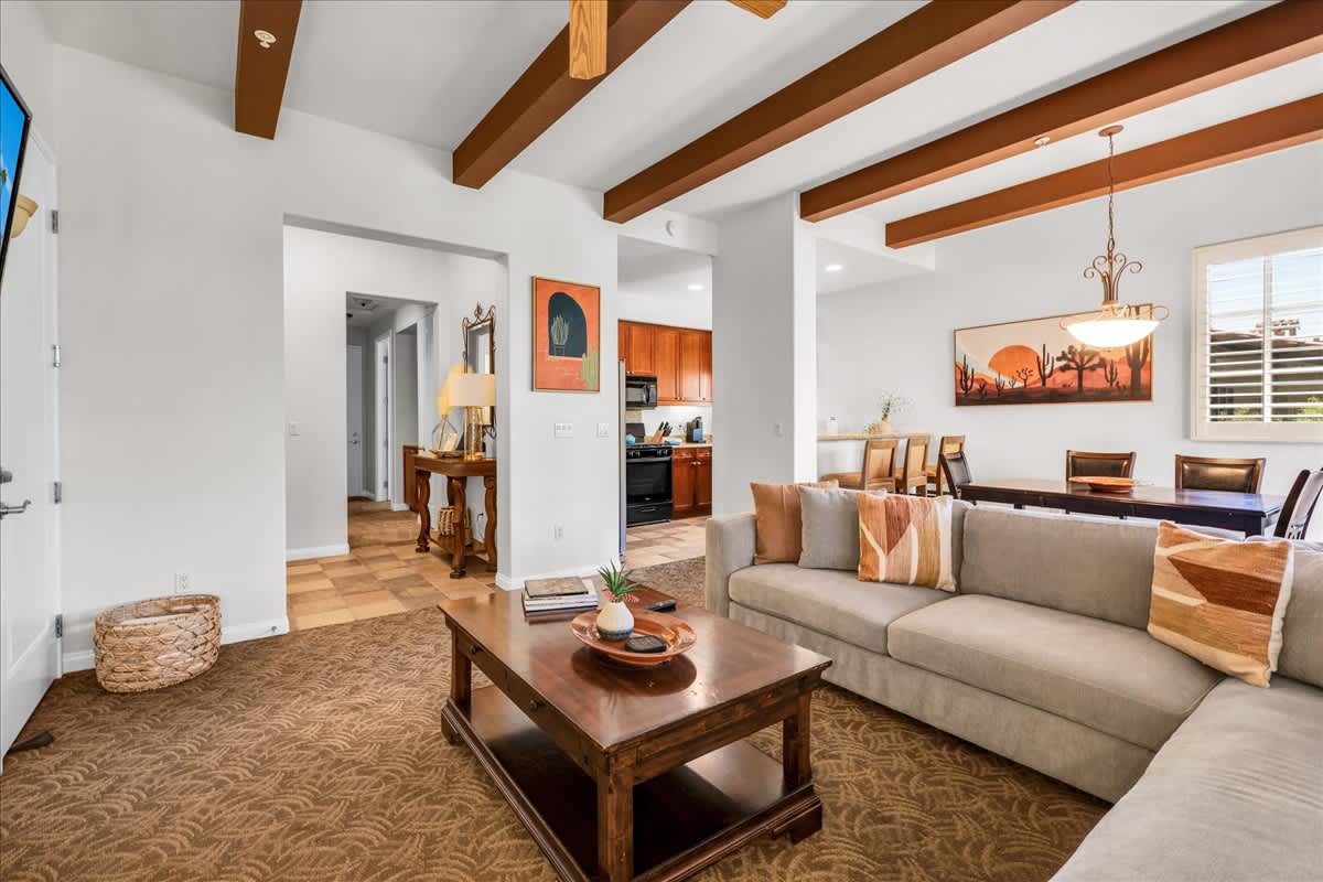 Upstairs 1BR Villa with Impeccable Views #A - Photo 2