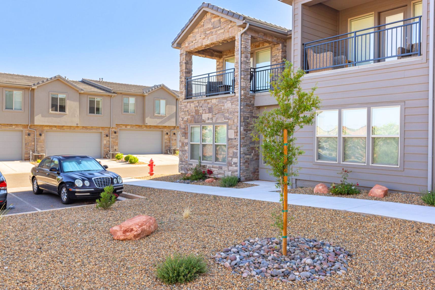 Corner Unit – quick access to extra parking spot