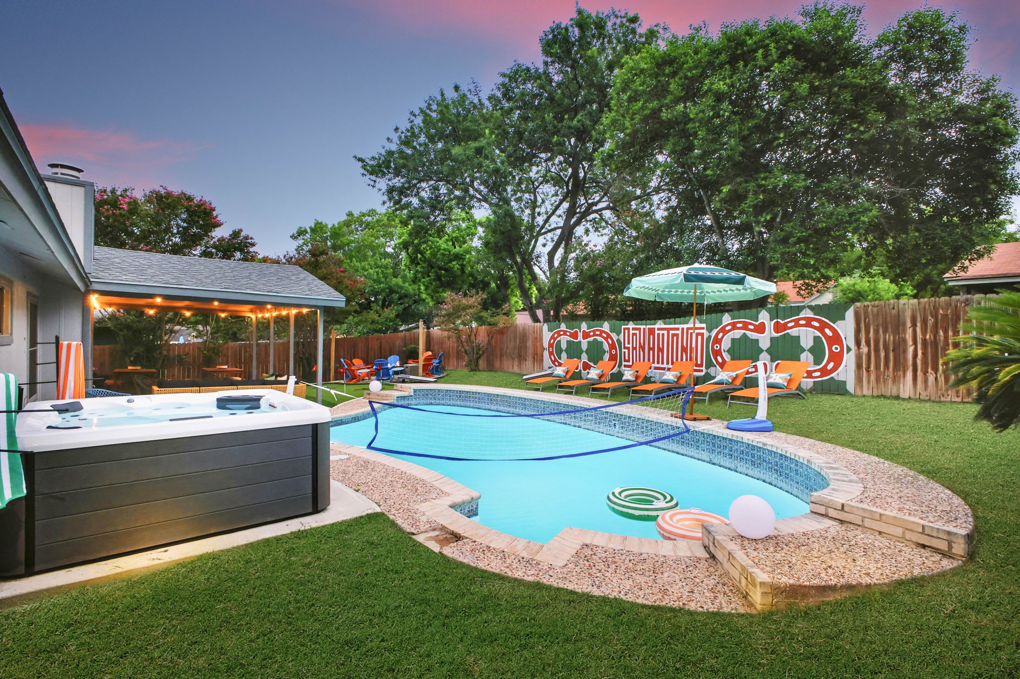 Soak, Sizzle & Score: Pool, Games & More! — San Antonio, TX — vacation rental
