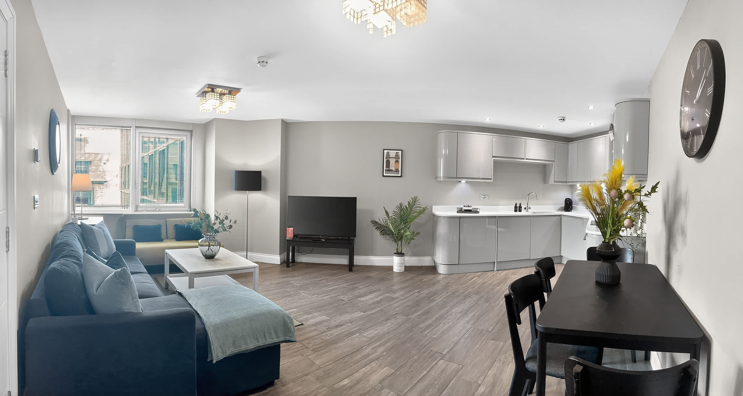 View Stylish Lanes Apartment | Beach & Pier Strolls in Bartholomew Road BN1 1JS Stylish Lanes Apartment | Beach & Pier Strolls in Bartholomew Road BN1 1JS - Property image 12 - VivreStays