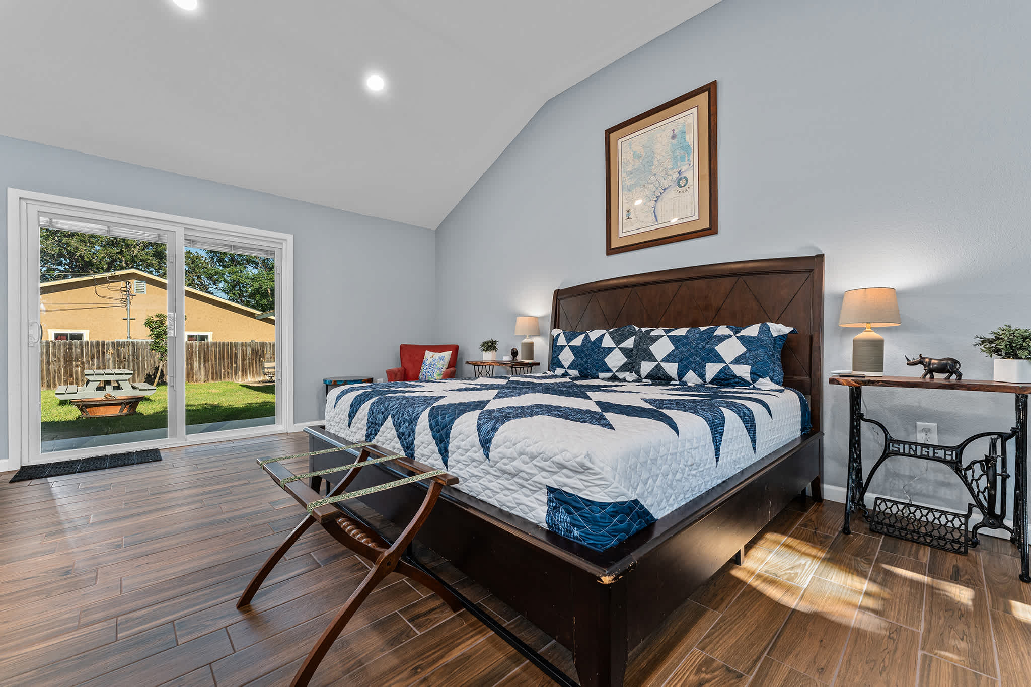Walnut House - Close to Downtown, Fire Pit — Fredericksburg, TX — vacation rental