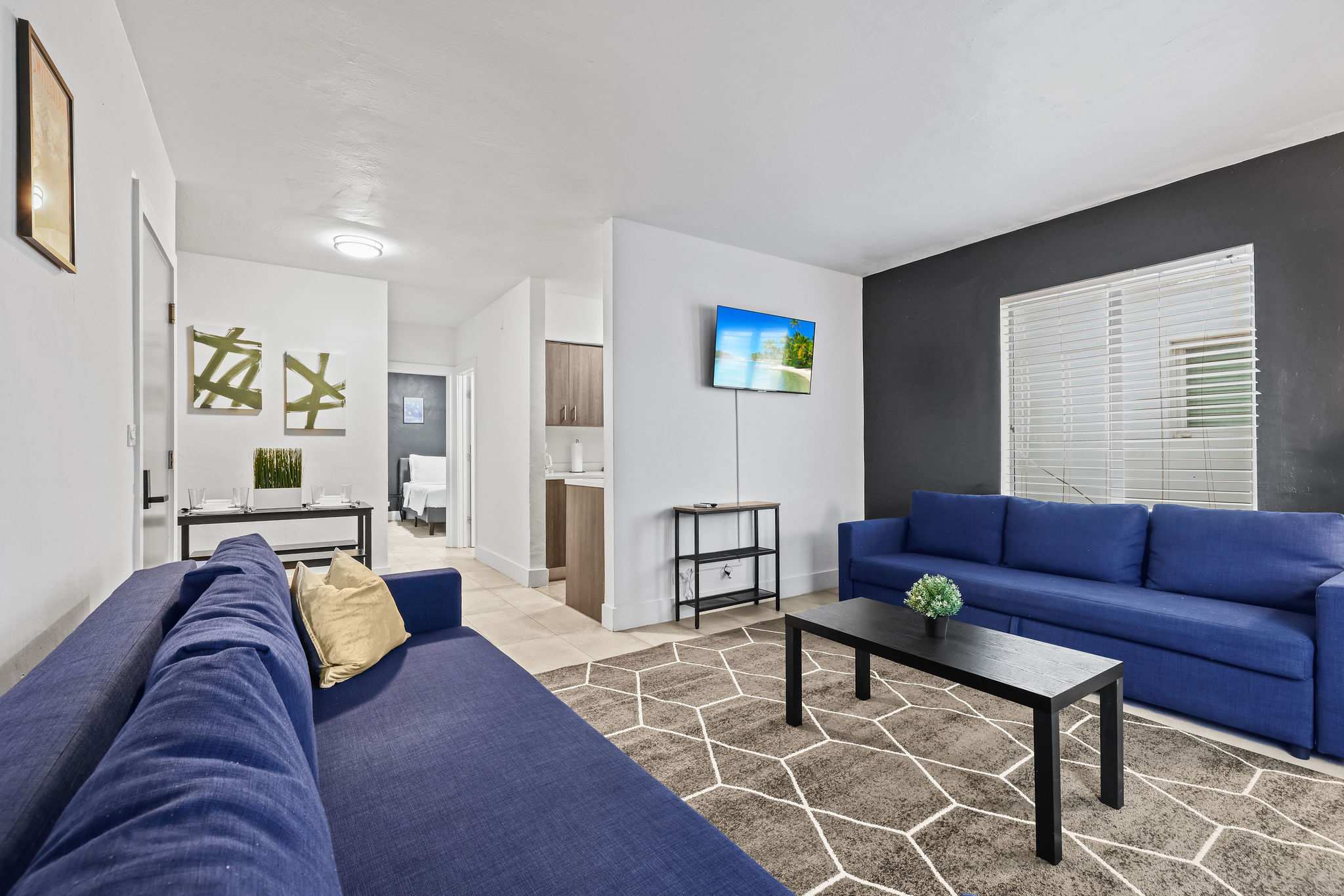 Modern Getaway Modern 1BR | Steps from the Ocean