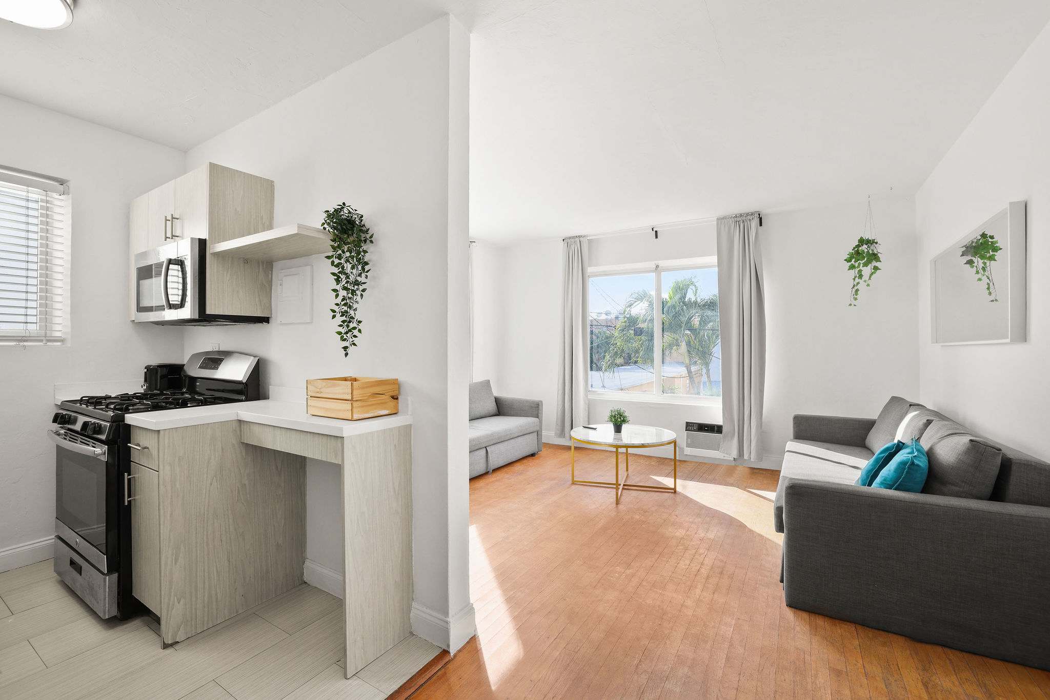 Elegant Lifestyle Stylish 1BR | Sophisticated Stay
