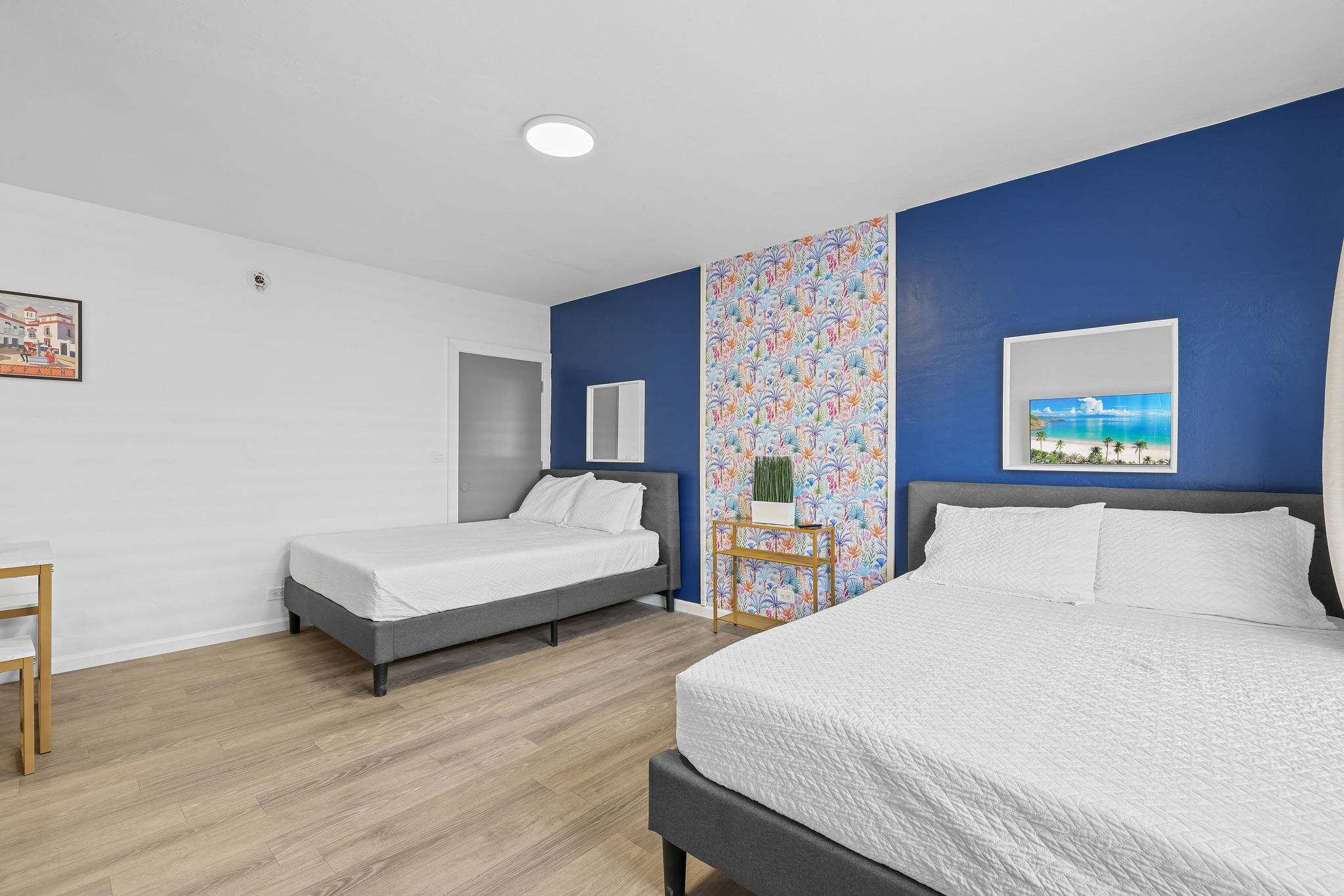 Beach Retreat Modern Sunny Studio | Steps to Sand