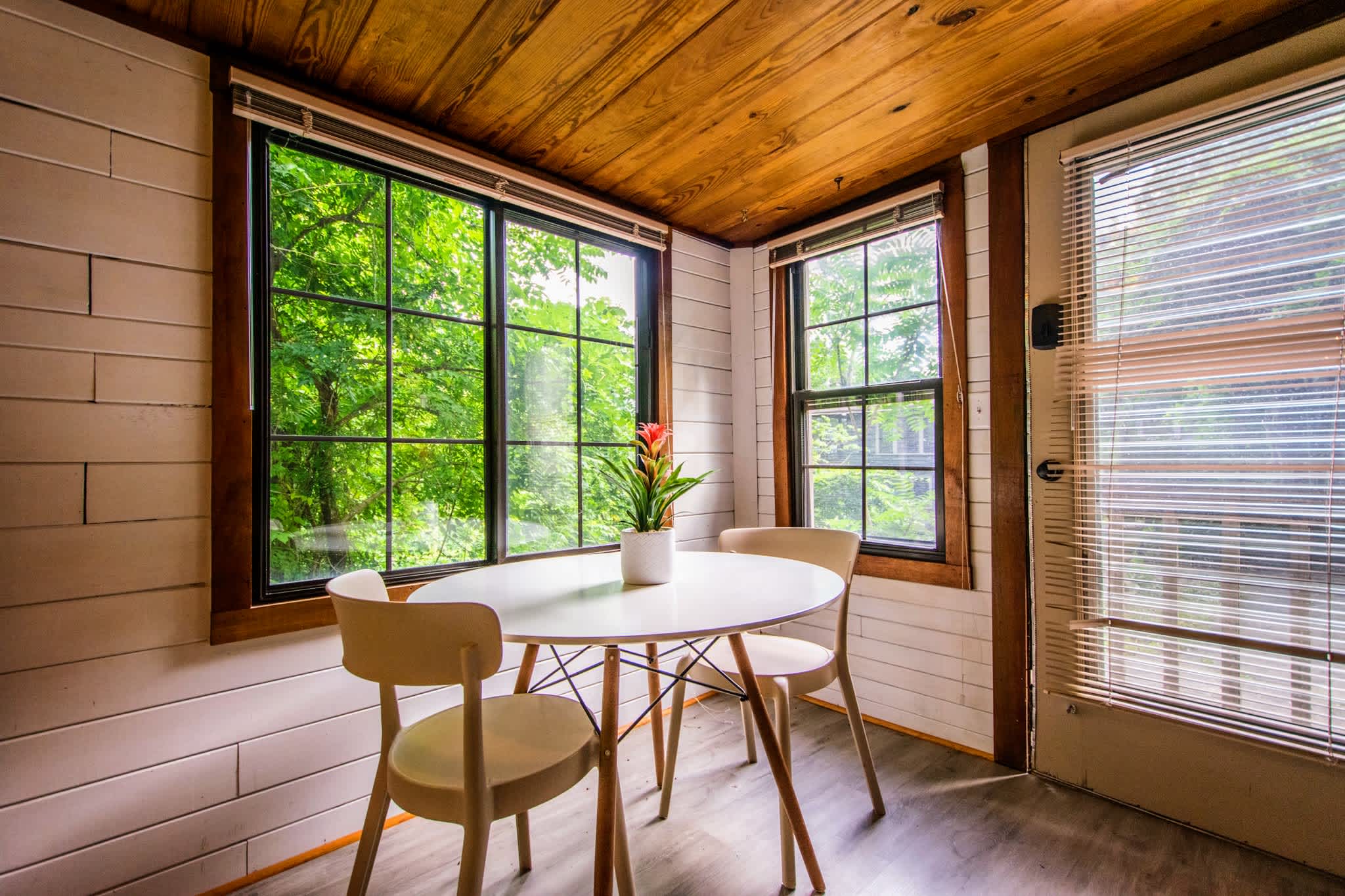 Peaceful Woodsy Studio | 15 Min to Town | Free Tix — Hendersonville, NC — vacation rental