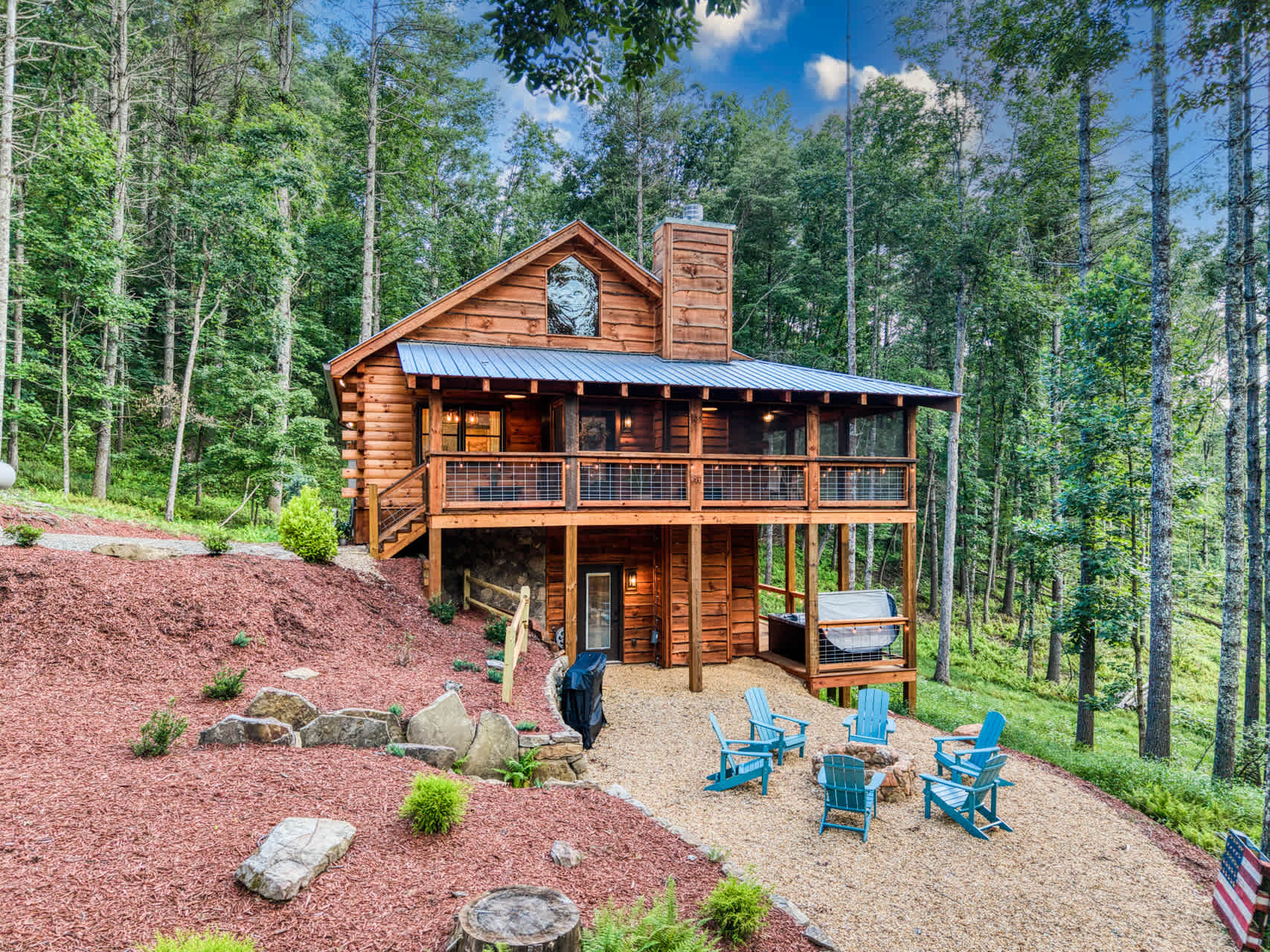 Whimsical Ways - Hot tub-screen porch-pet friendly — Blue Ridge, GA — vacation rental