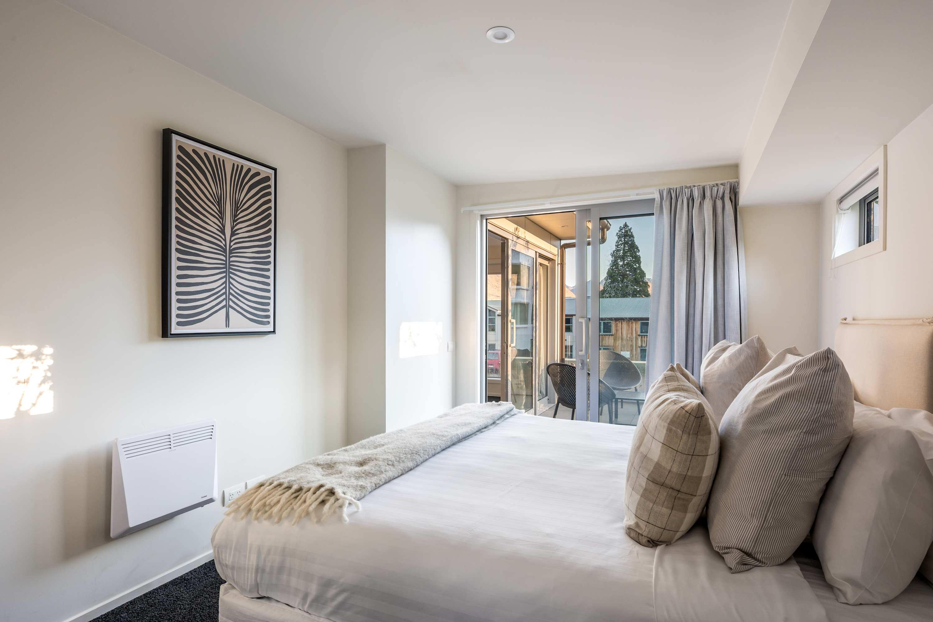 Comfortable Third Bedroom with Twin Beds
This charming third bedroom features two cozy twin beds, perfect for children, friends, or family members. With modern décor and thoughtful touches.