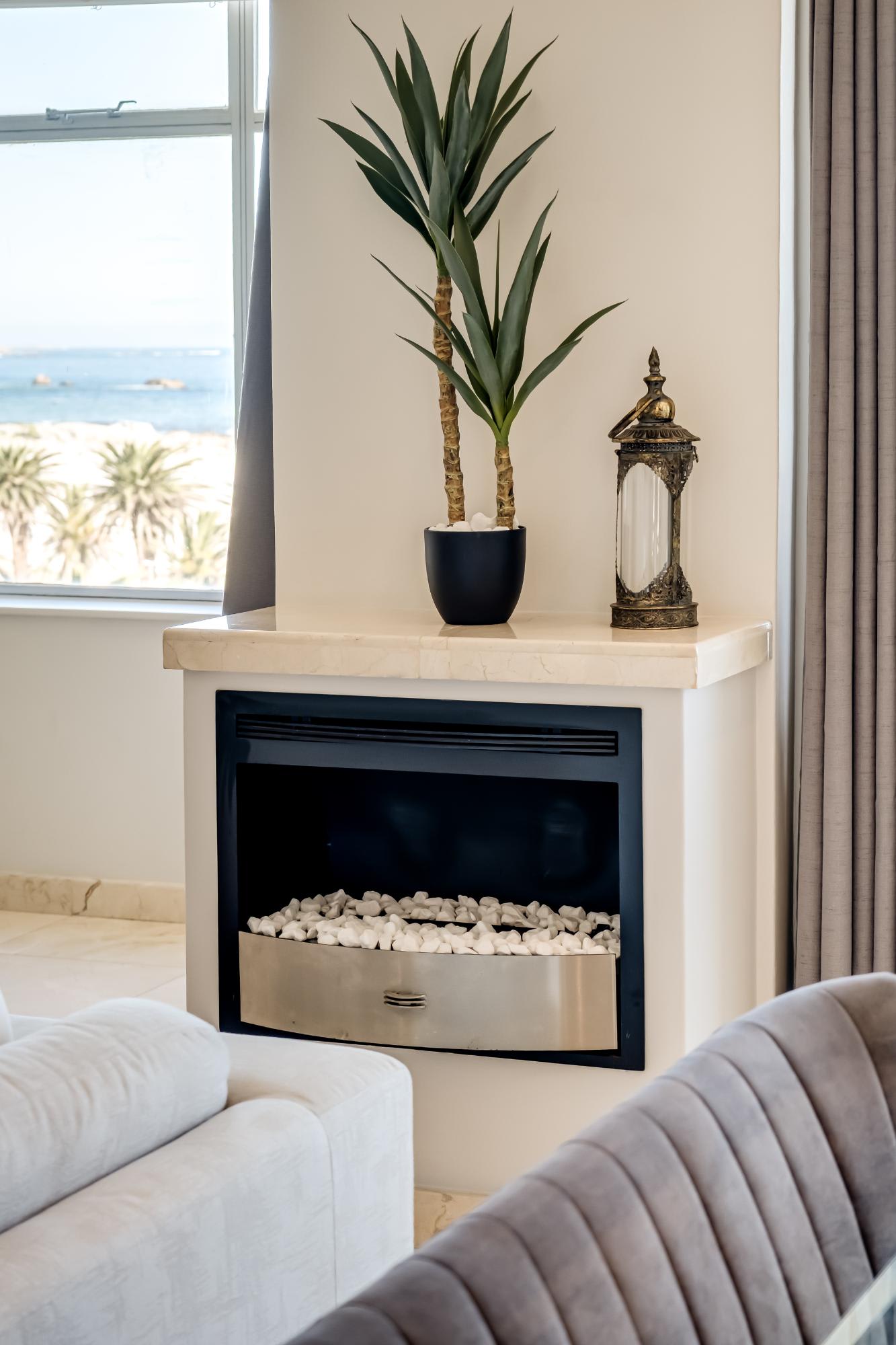 Ocean View Camps Bay 3bed Apt Beach Vistas 10