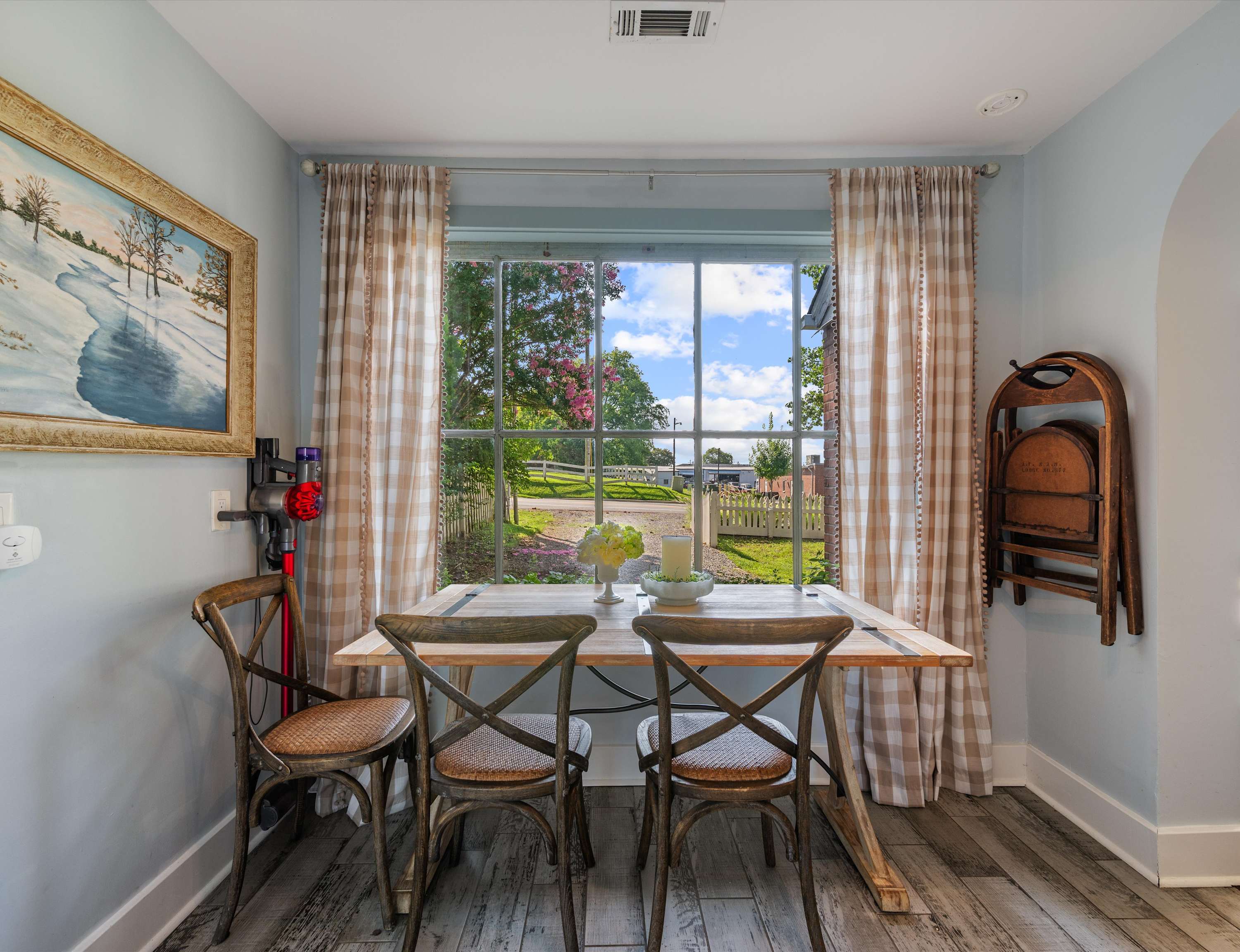 Dining table with seating for 5