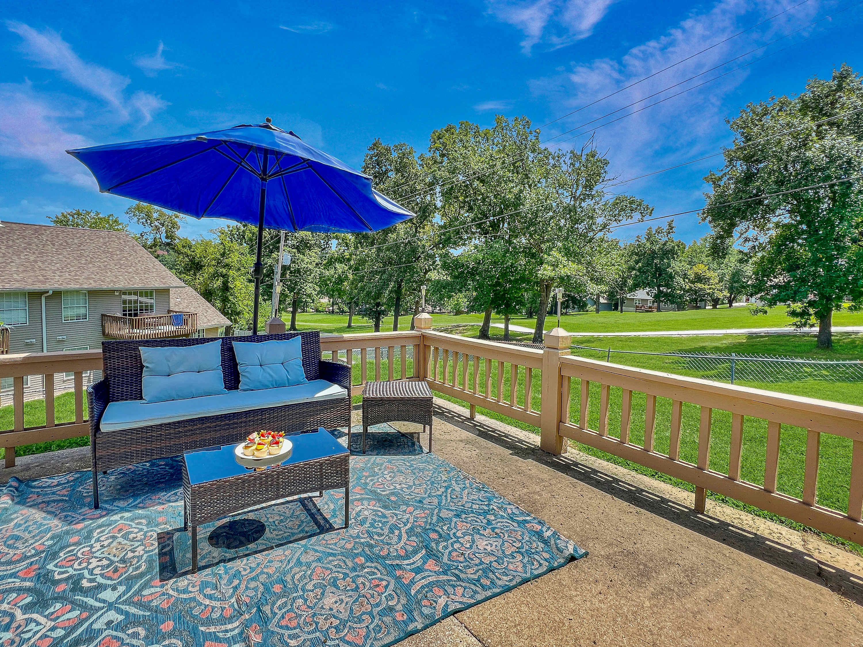 181 Walk In No stairs, Beautiful, Cozy, Huge Patio — Branson, MO — vacation rental