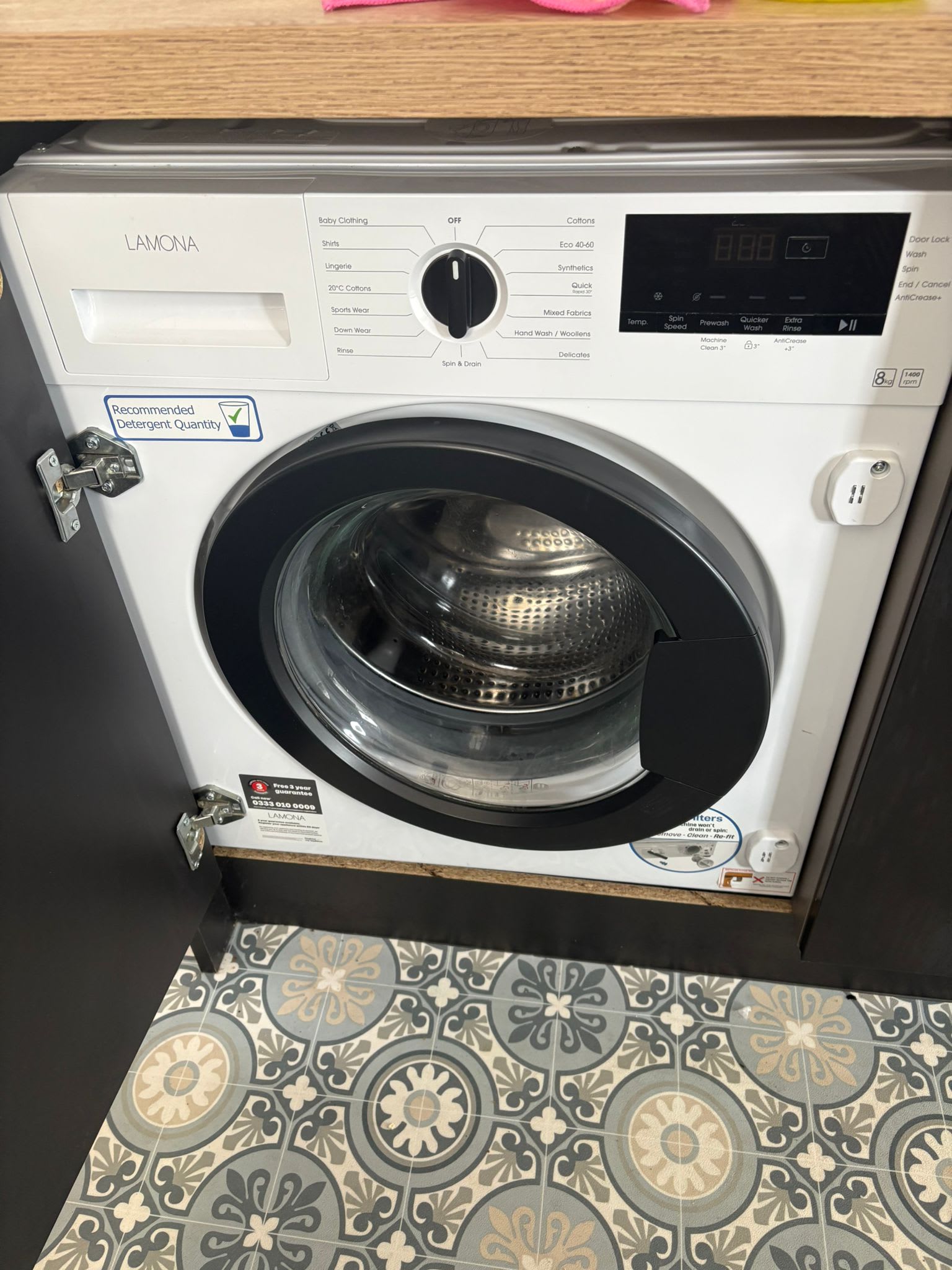 Refurbished 4-Bed Home Near Hospital & Station