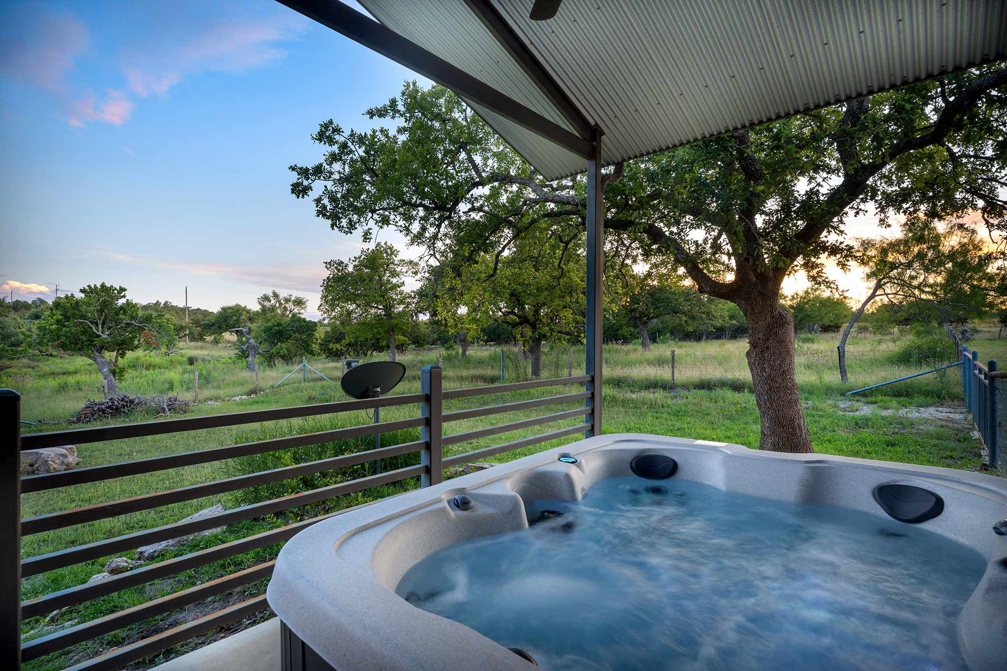 Circle A Ranch, Hot tub, Pet Friendly — Fredericksburg, TX — vacation rental