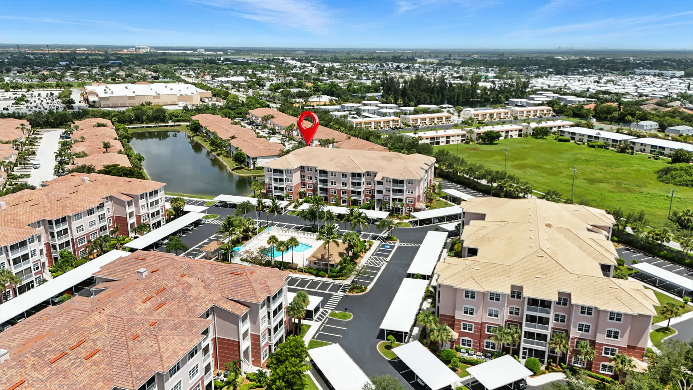 4 Miles to Fort Myers Beach and Margaritaville | Photo 41