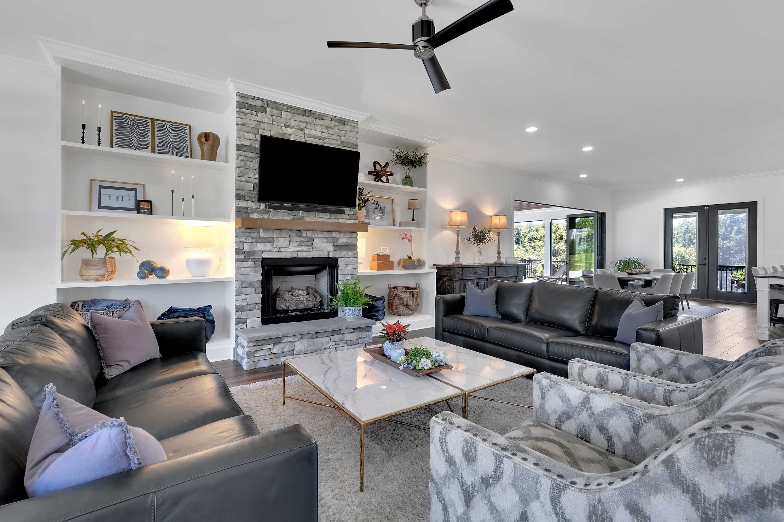 Lakefront Farmhouse | 14 Guests | Tims Ford Lake