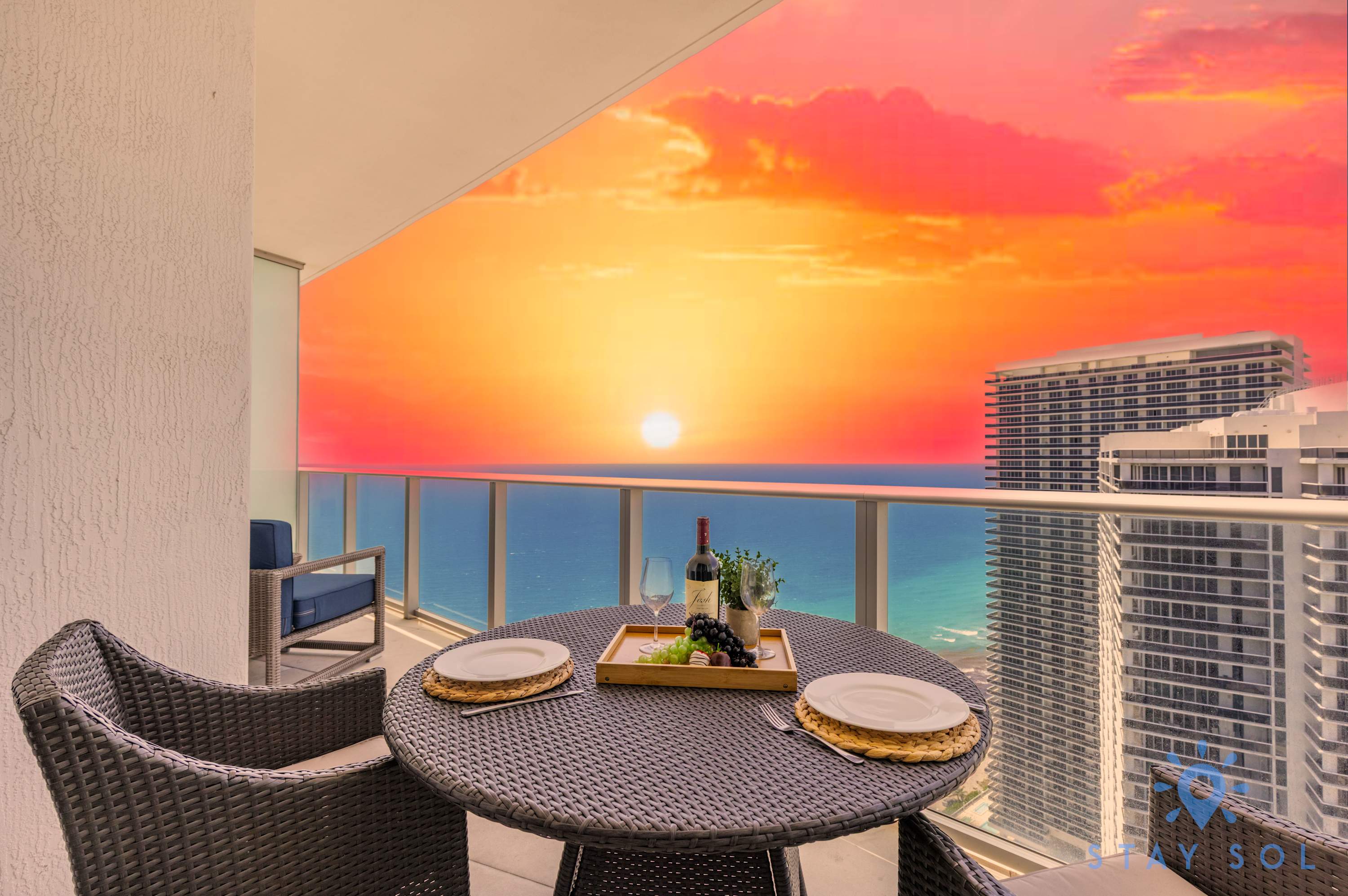 Penthouse: Amazing Views Beach & Intracoastal — Hollywood, FL — vacation rental