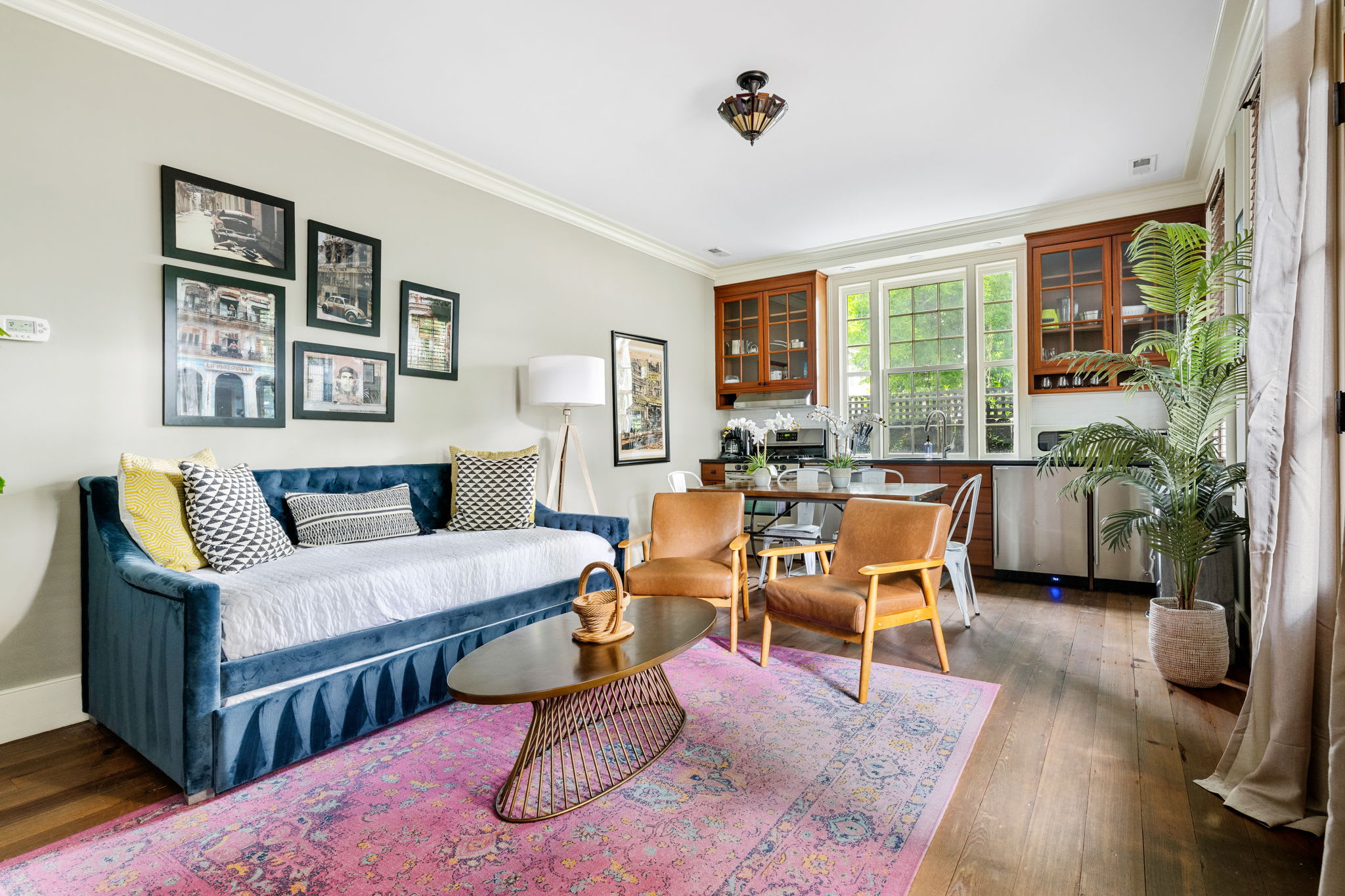 Spacious living room with a Daybed + Trundle (2 Twins) for additional sleeping space. 