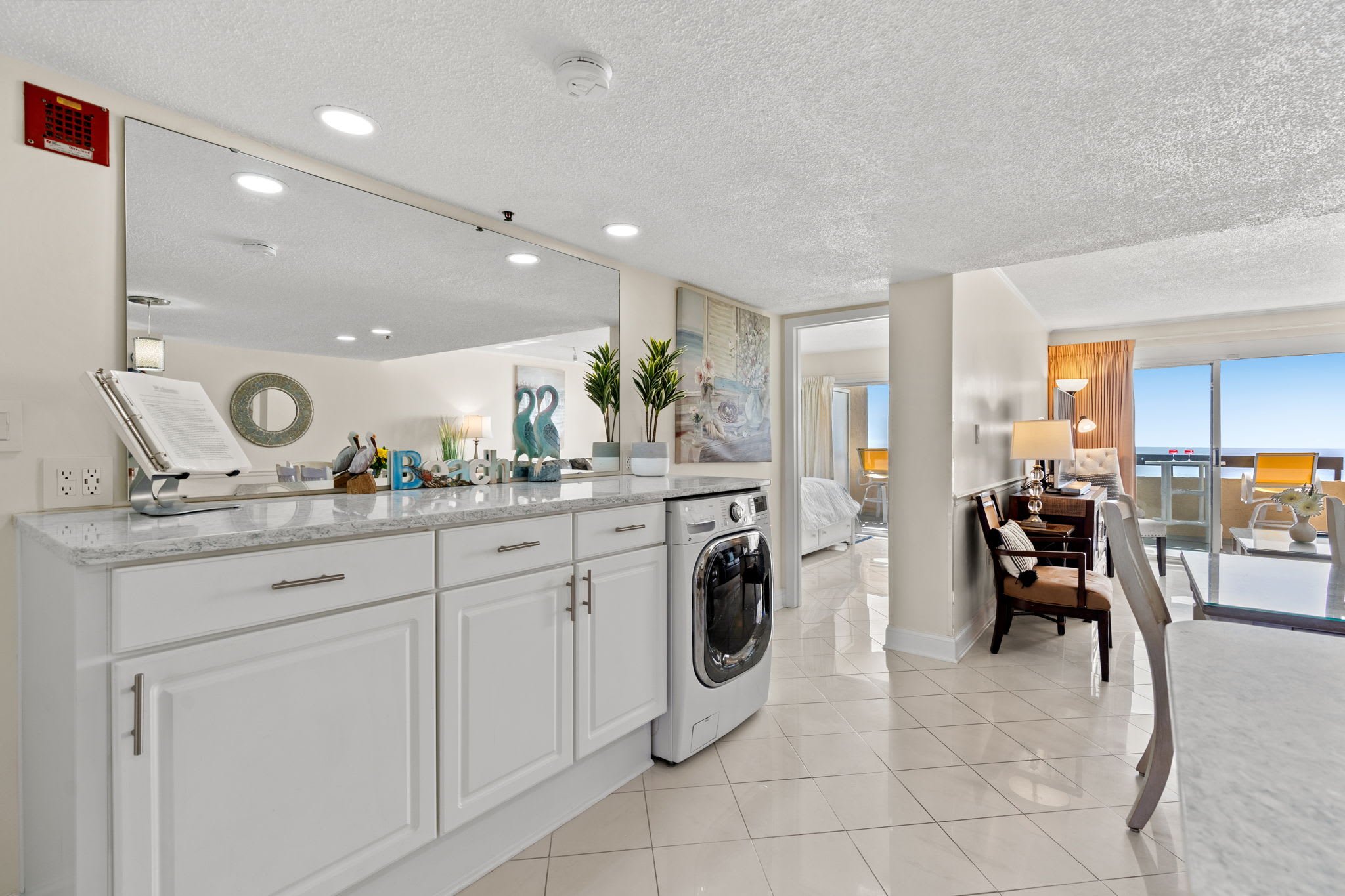 Pristine Direct Oceanfront Getaway Luxury Oasis | Photo 52