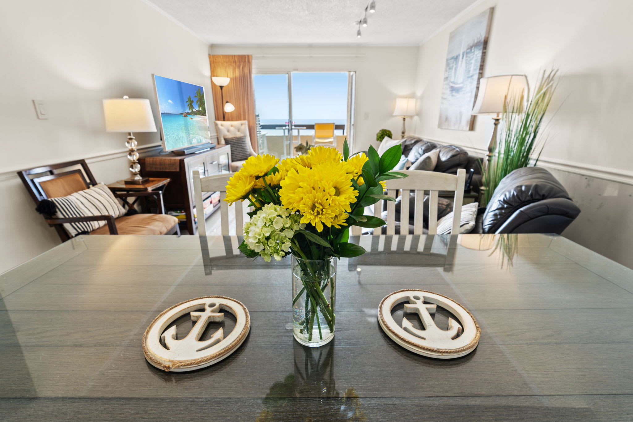 Pristine Direct Oceanfront Getaway Luxury Oasis | Photo 34