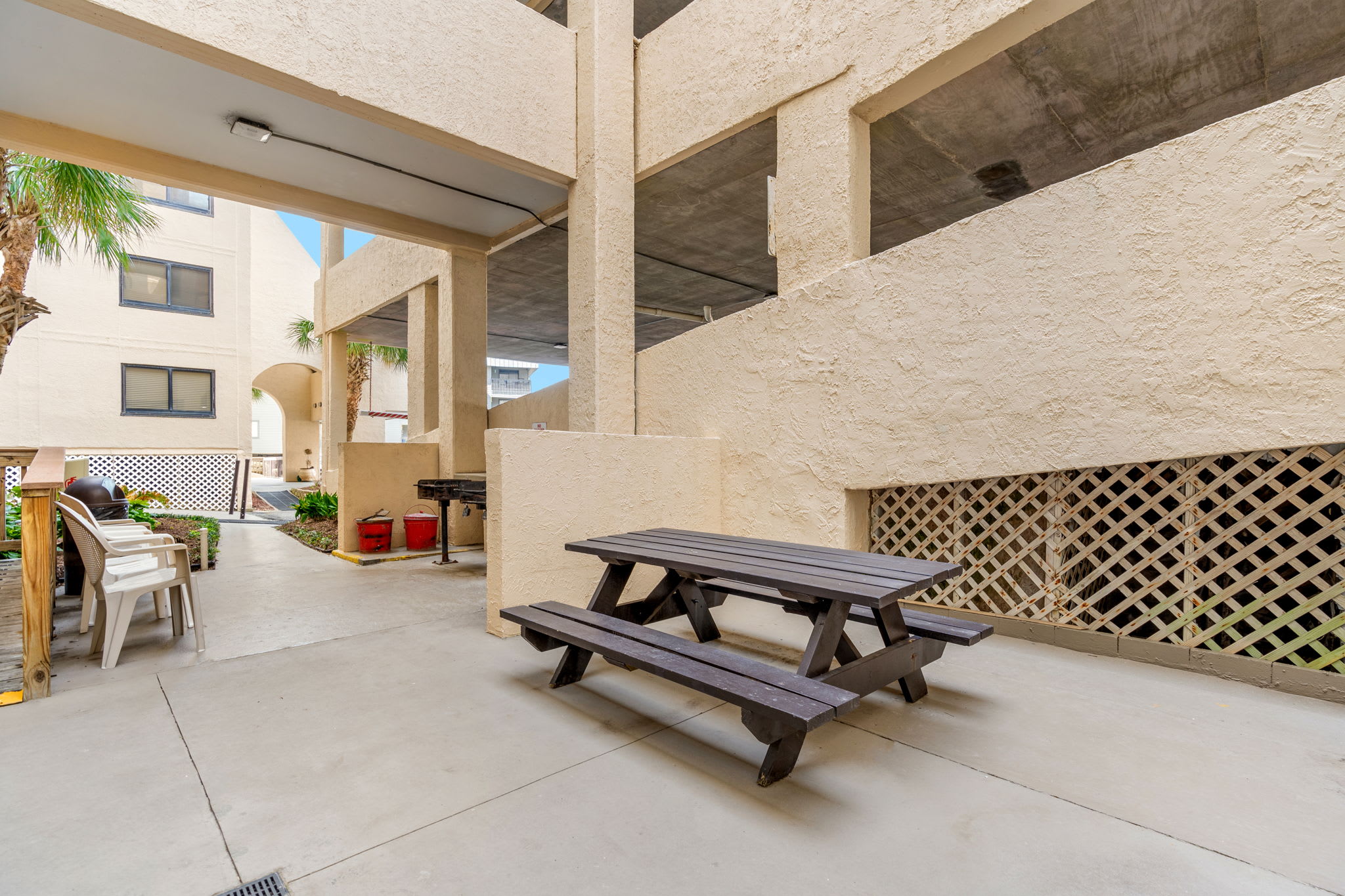 Pristine Direct Oceanfront Getaway Luxury Oasis | Photo 80