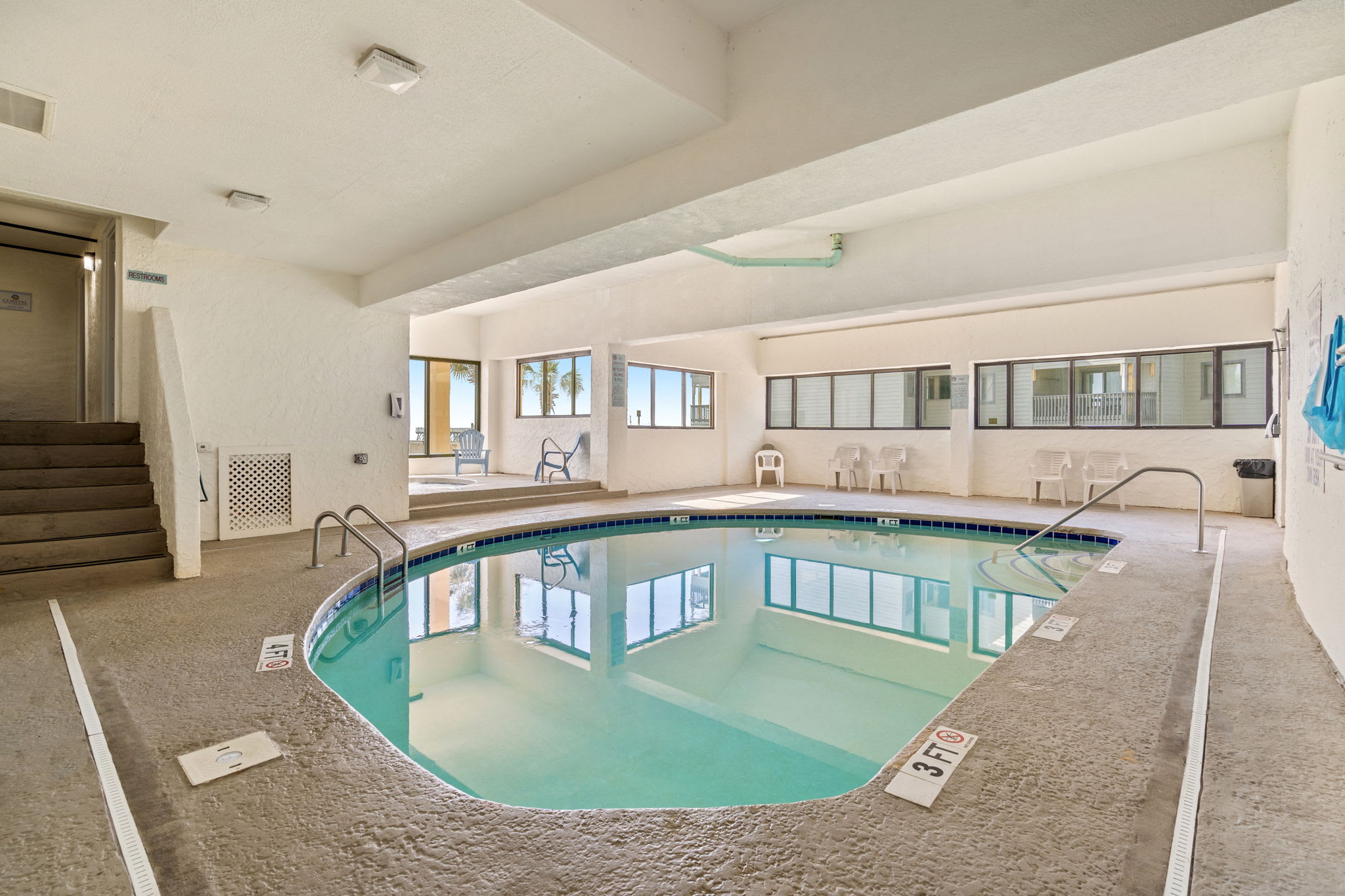 Pristine Direct Oceanfront Getaway Luxury Oasis | Photo 5