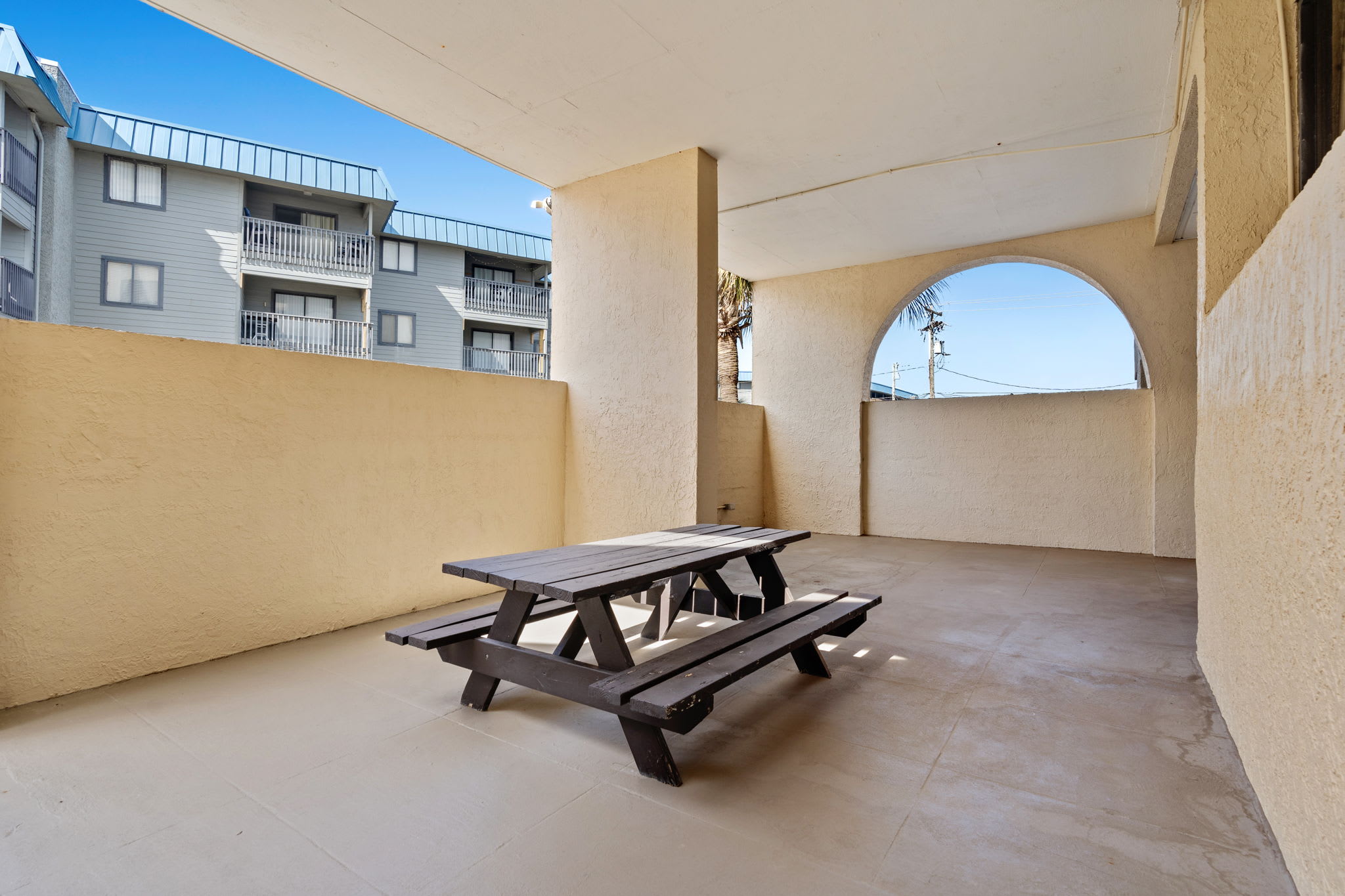 Pristine Direct Oceanfront Getaway Luxury Oasis | Photo 79