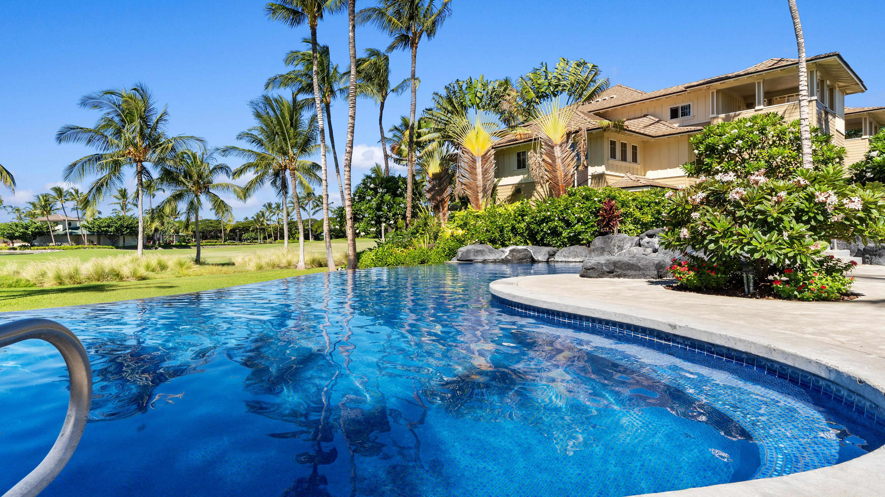 Waikoloa Condo: Beach, Family fun with swimming and sunbathing! — Waikoloa , HI — vacation rental