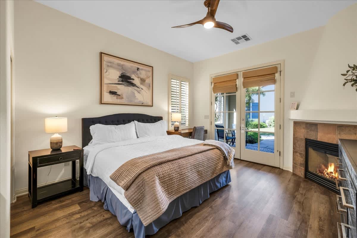 Newly Remodeled Legacy Villas Studio Villa #B - Photo 2