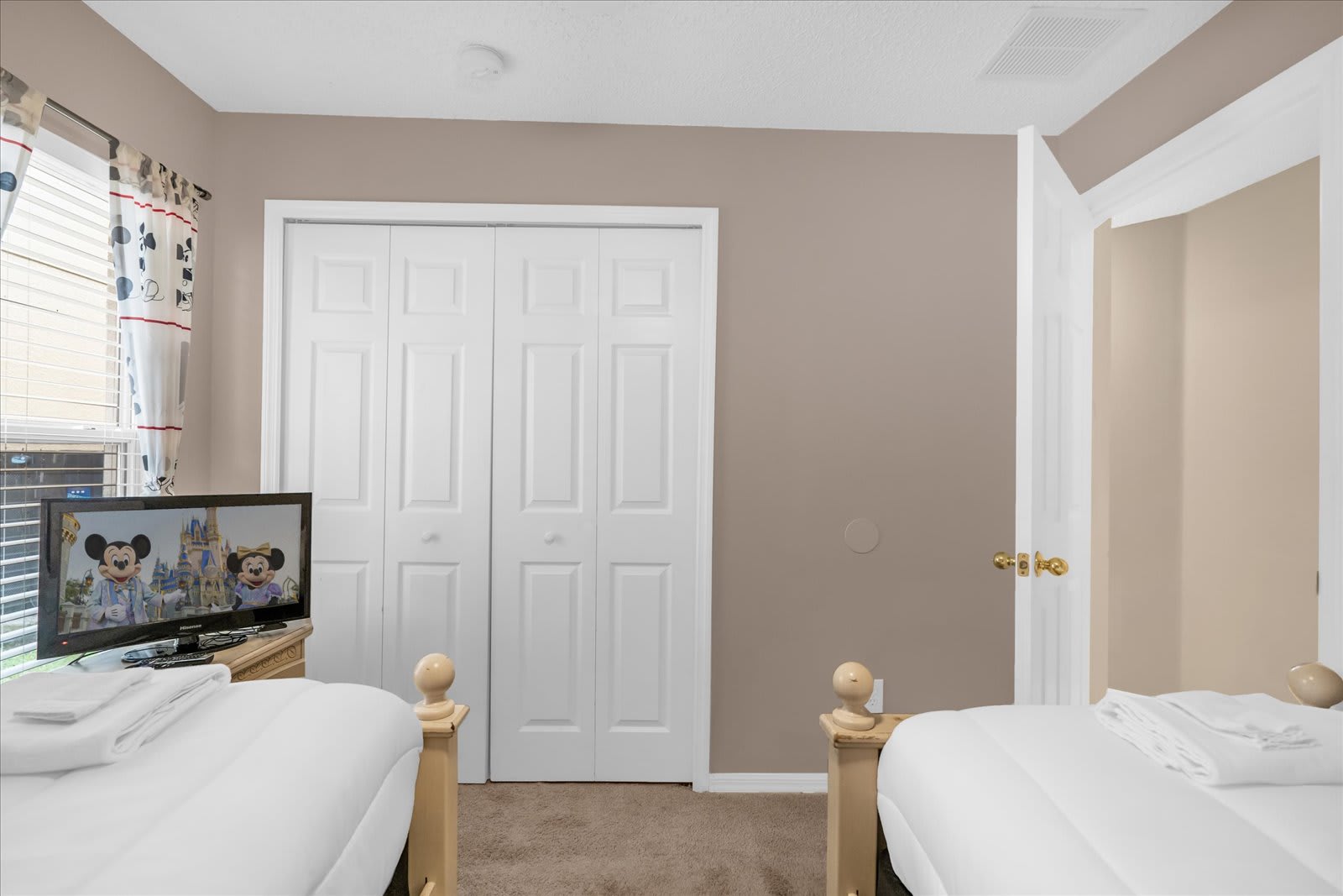 5BR Family Fun Home Game Room Private Pool | Photo 18